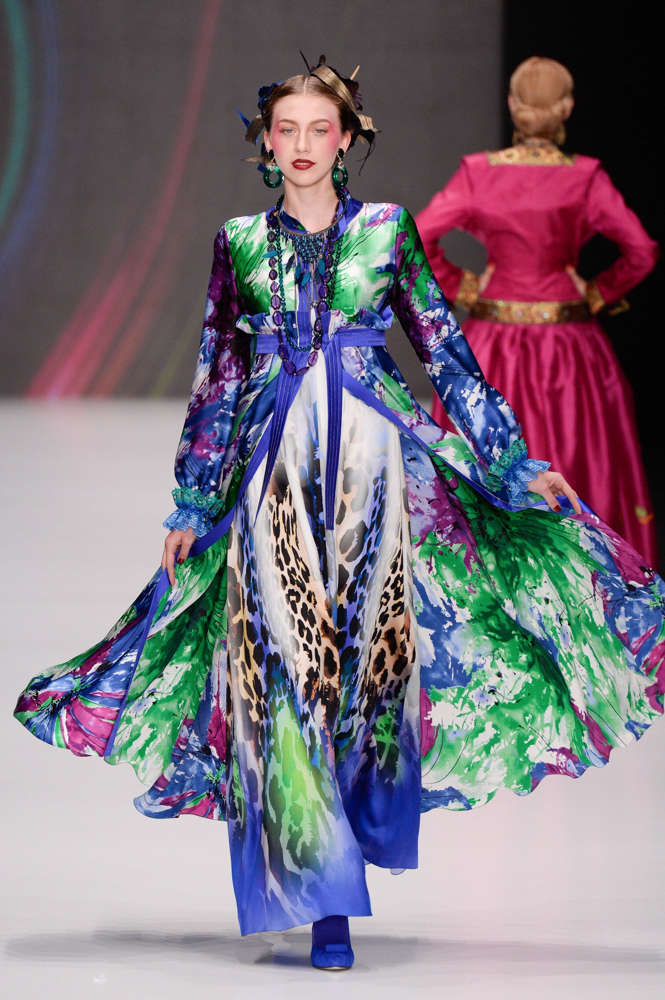 Slava Zaitsev Russia S/S 17 Look 82