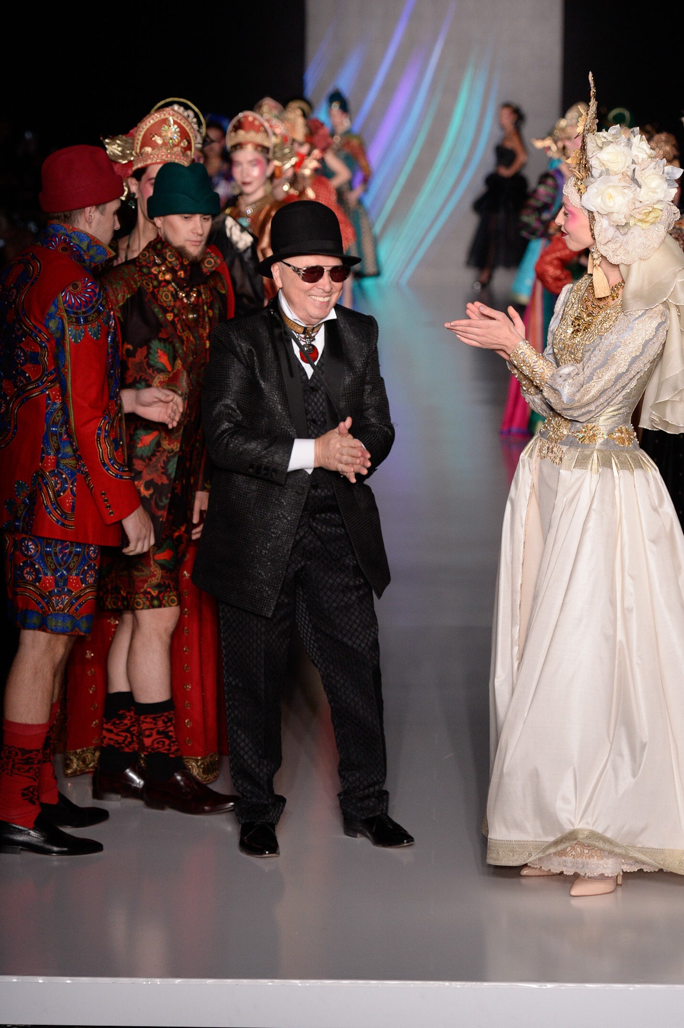 Slava Zaitsev Russia S/S 17 Look 98