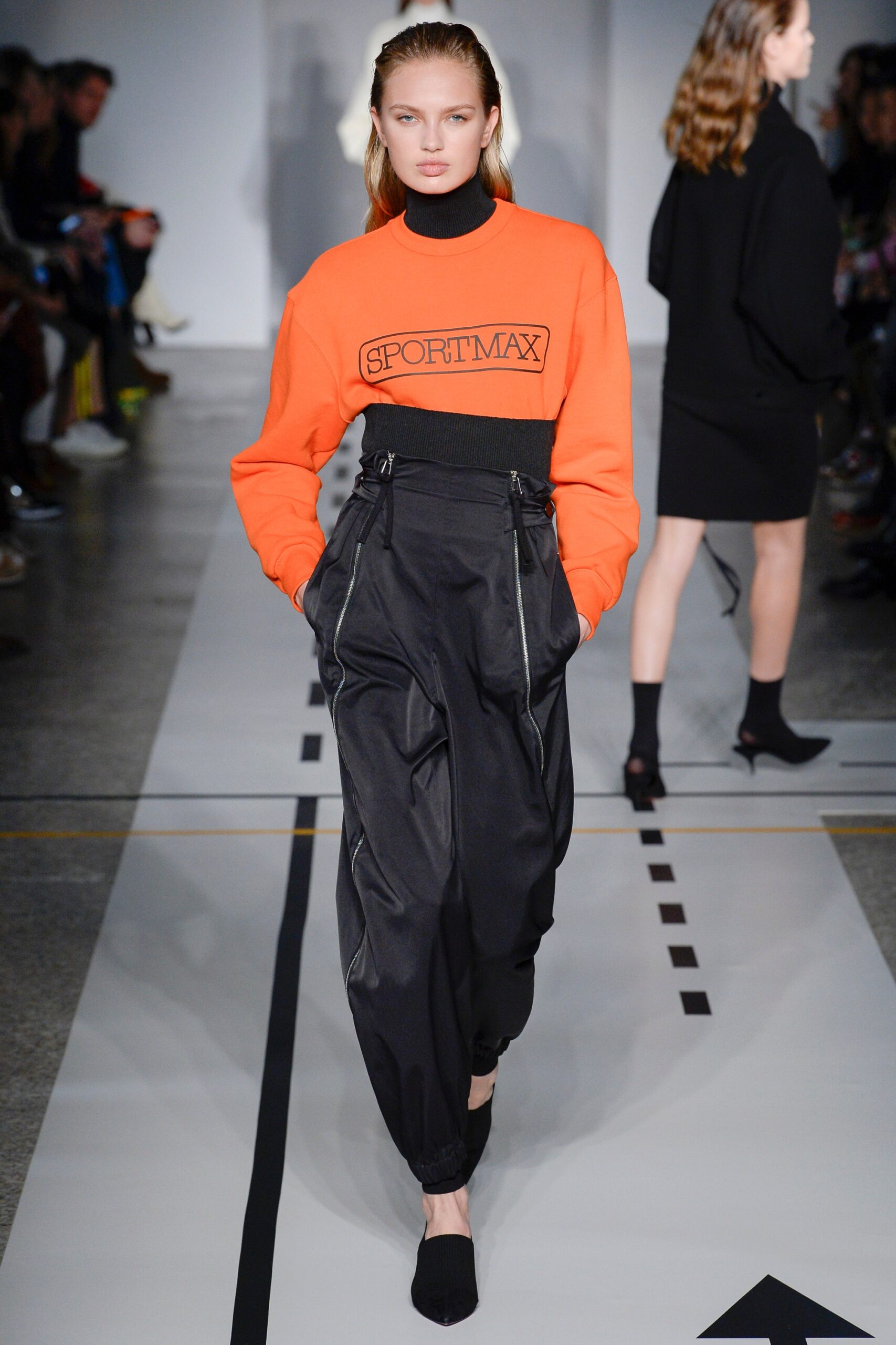 Sportmax F/W 17 Look 2