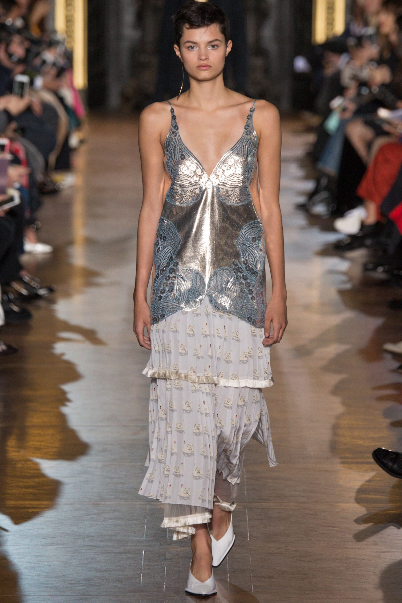 Stella McCartney F/W 16 Look 22