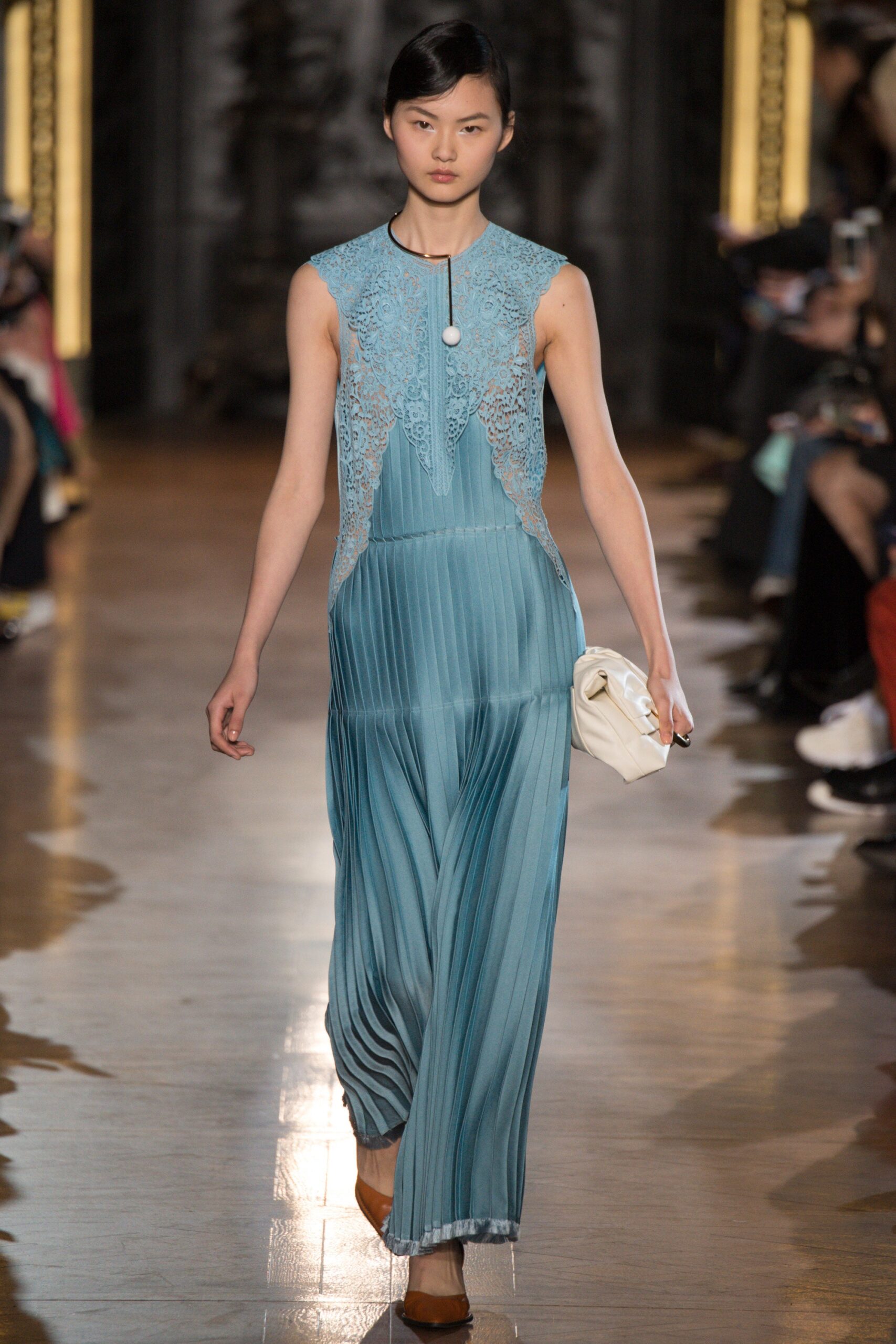 Stella McCartney F/W 16 Look 37