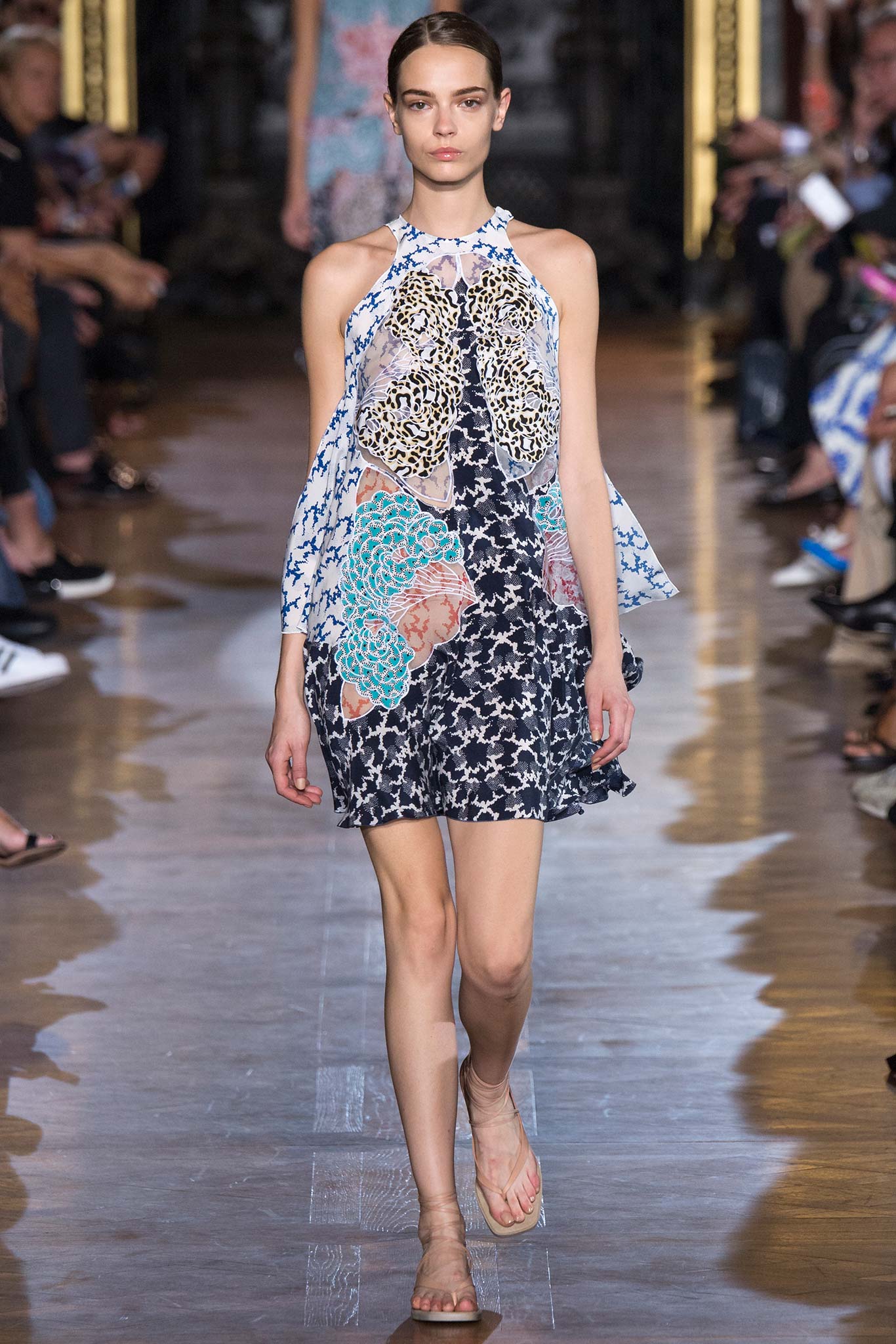 Stella McCartney S/S 15 Look 32