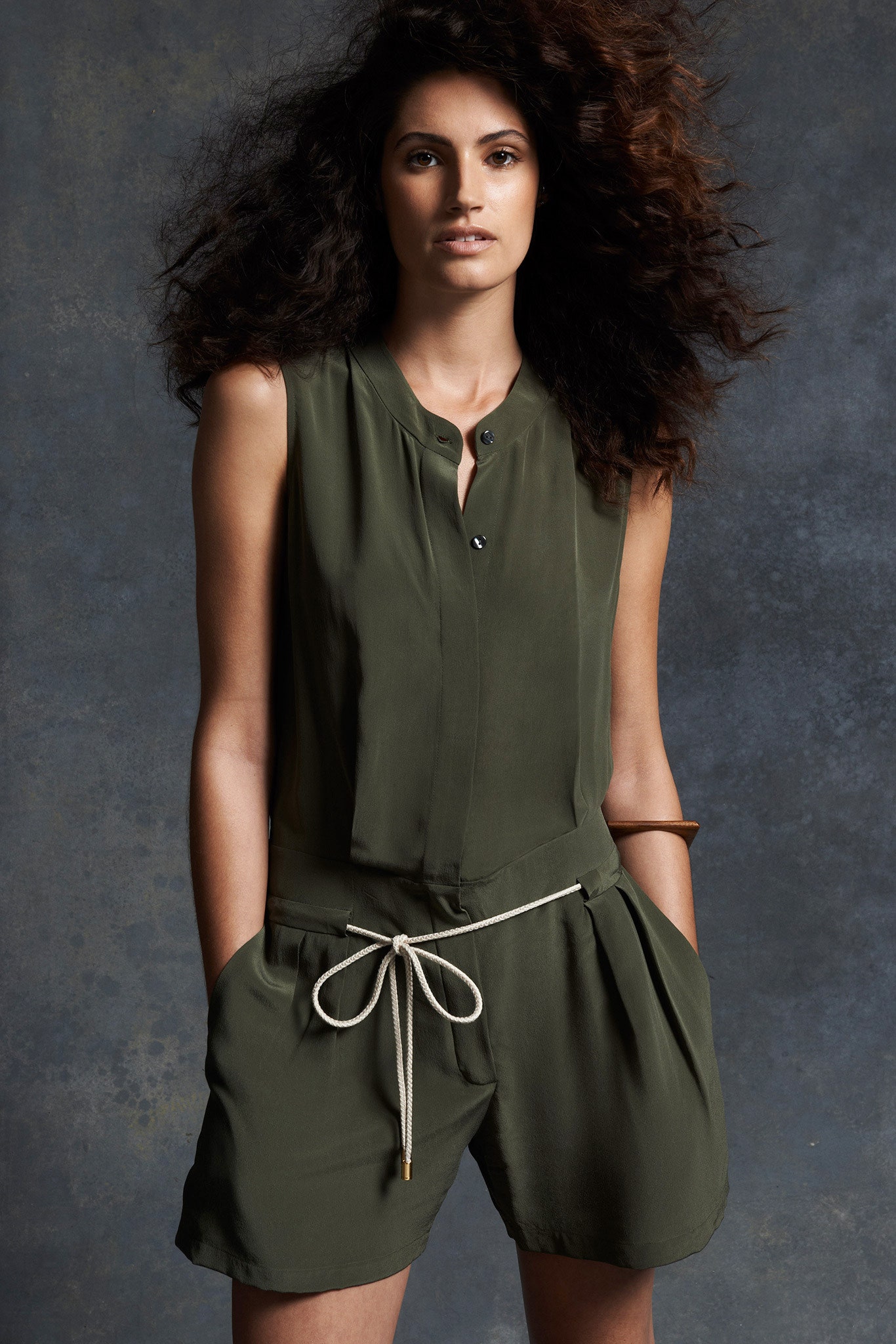 Saloni Resort 15 Look 11