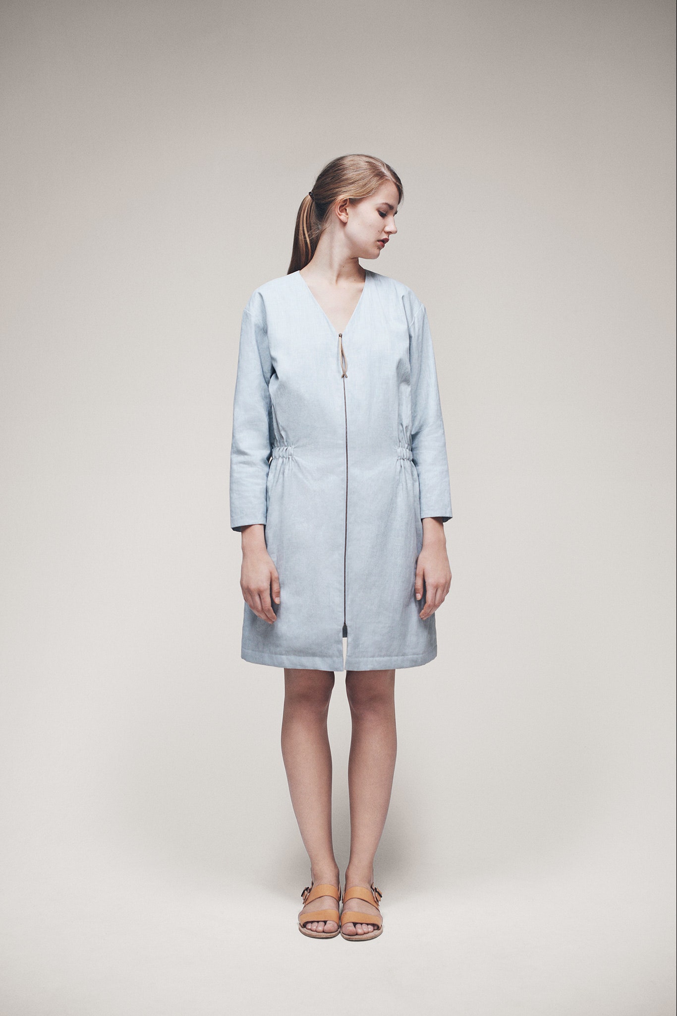 blue unknown long-sleeve v-neck relaxed zippered ruched mini-dress