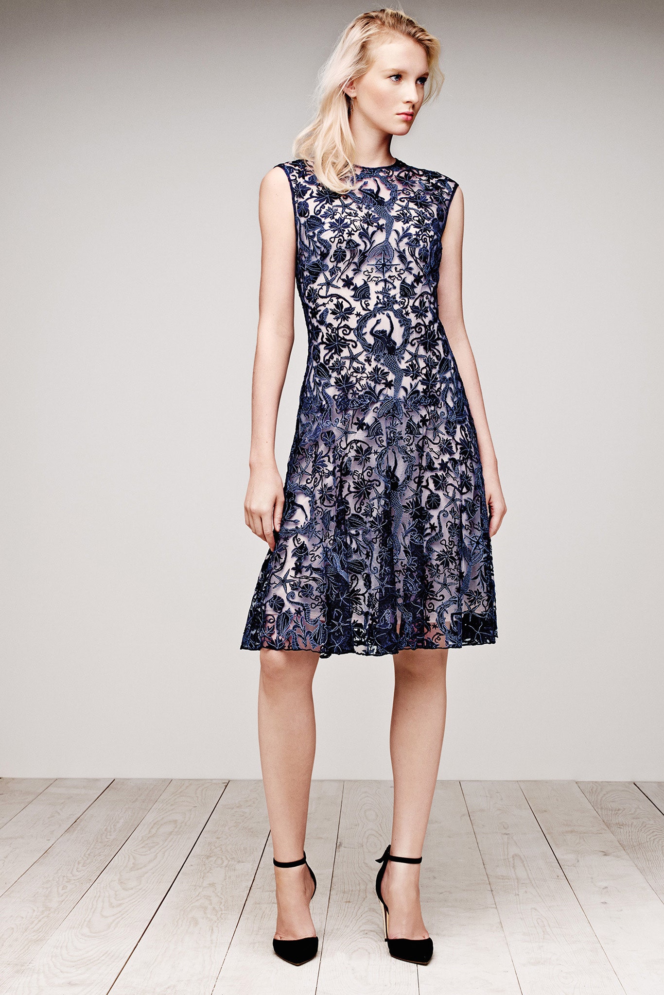 Tadashi Shoji Resort 15 Look 10