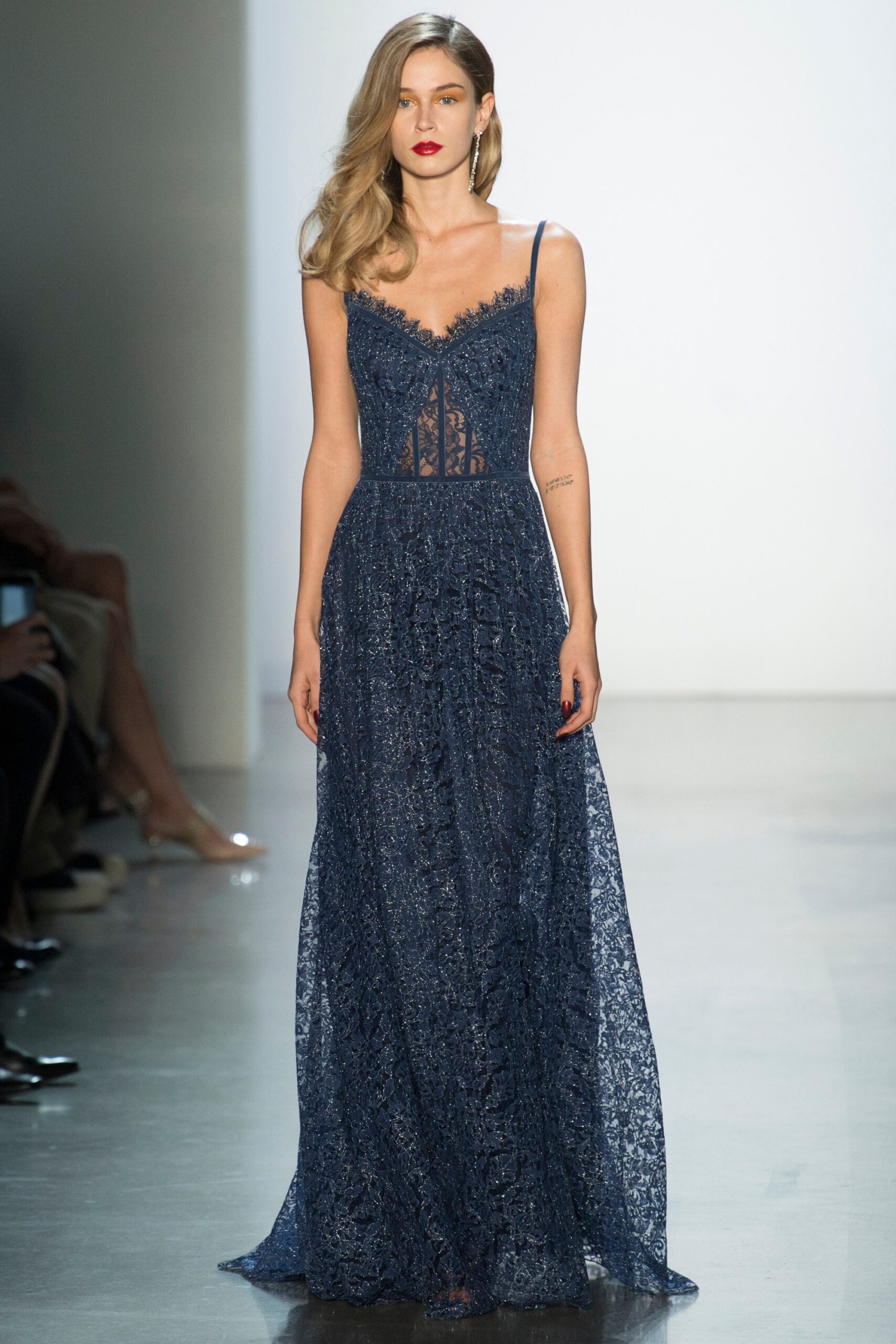 Tadashi Shoji F/W 18 Look 4