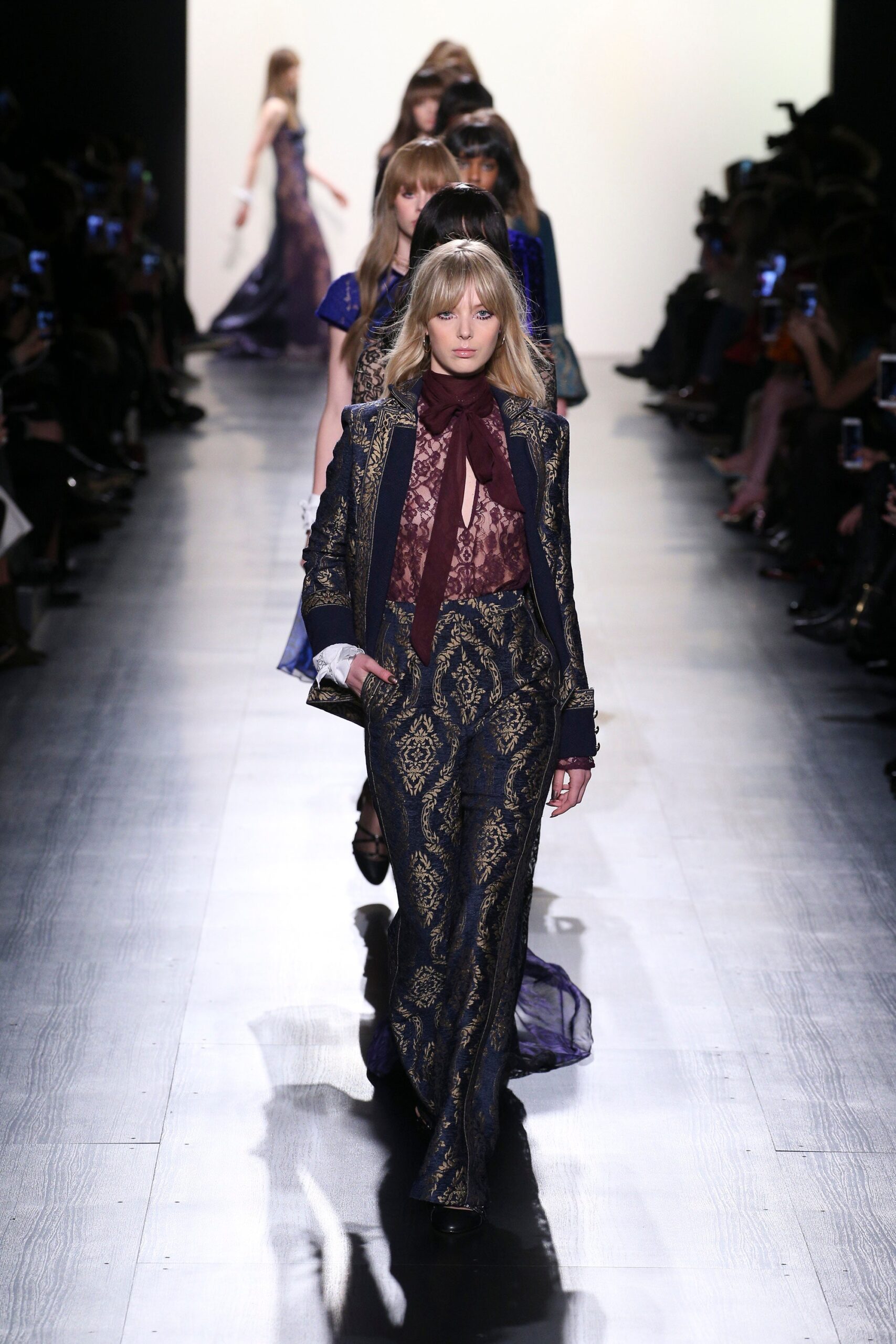 Tadashi Shoji F/W 17 Look 37