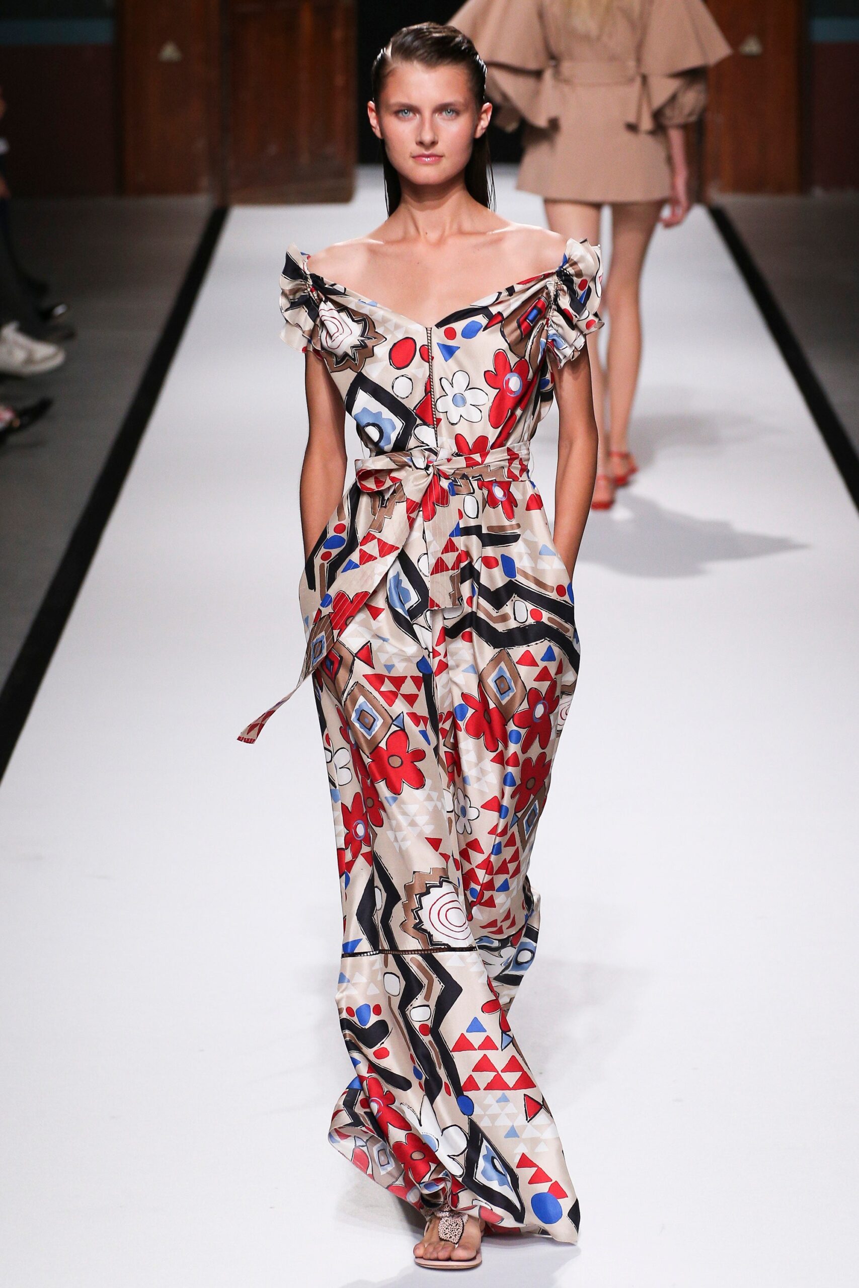 Talbot Runhof S/S 17 Look 8