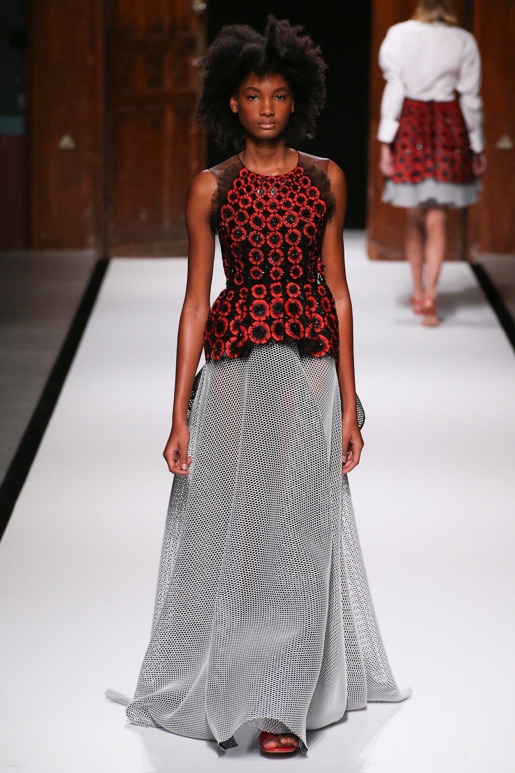 Talbot Runhof S/S 17 Look 35