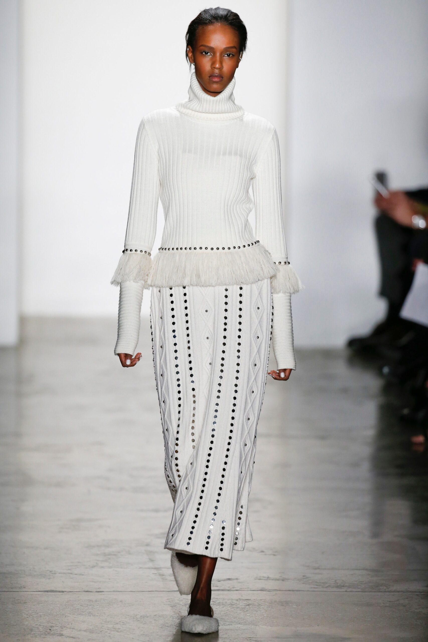 Simkhai F/W 16 Look 3