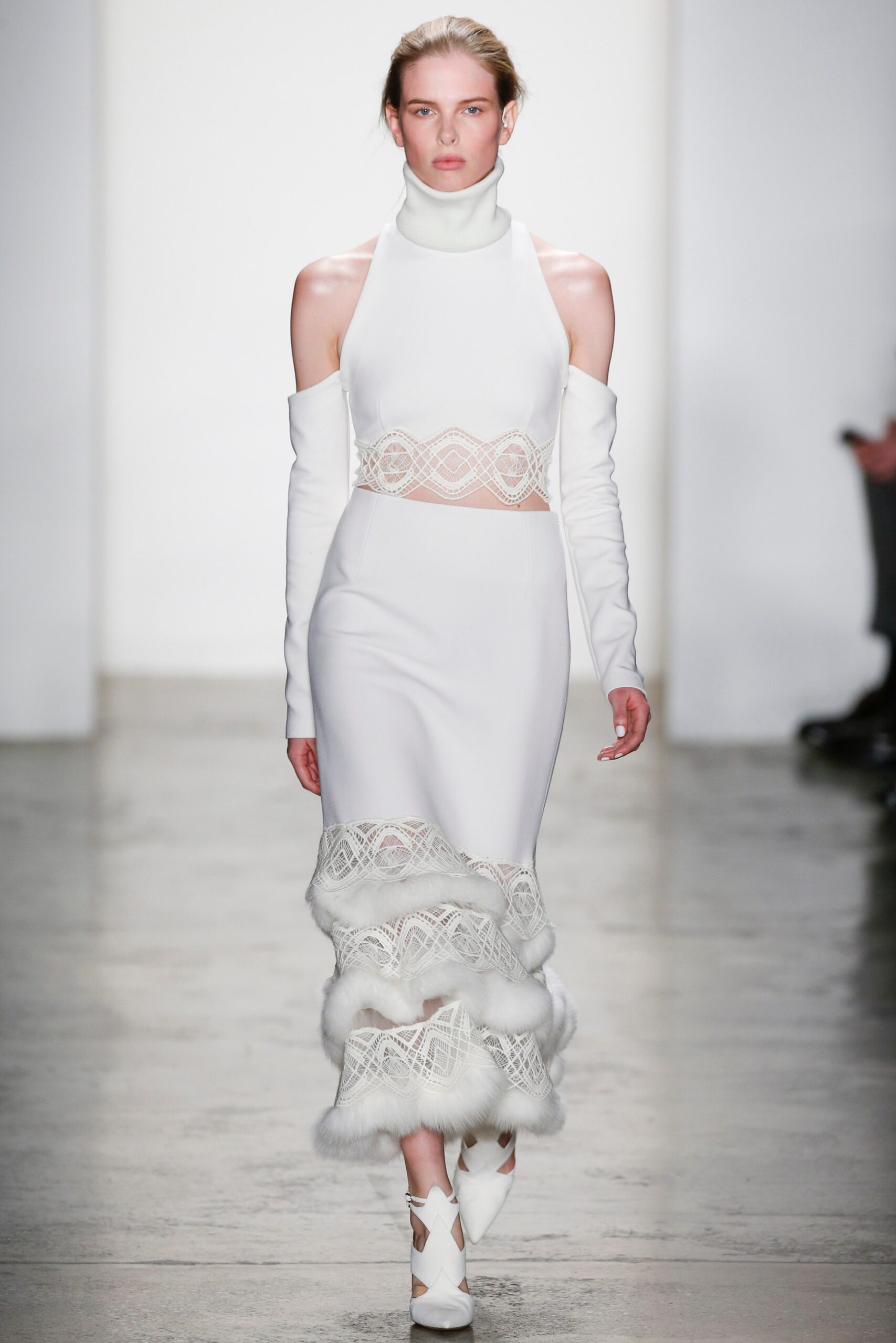 Simkhai F/W 16 Look 17