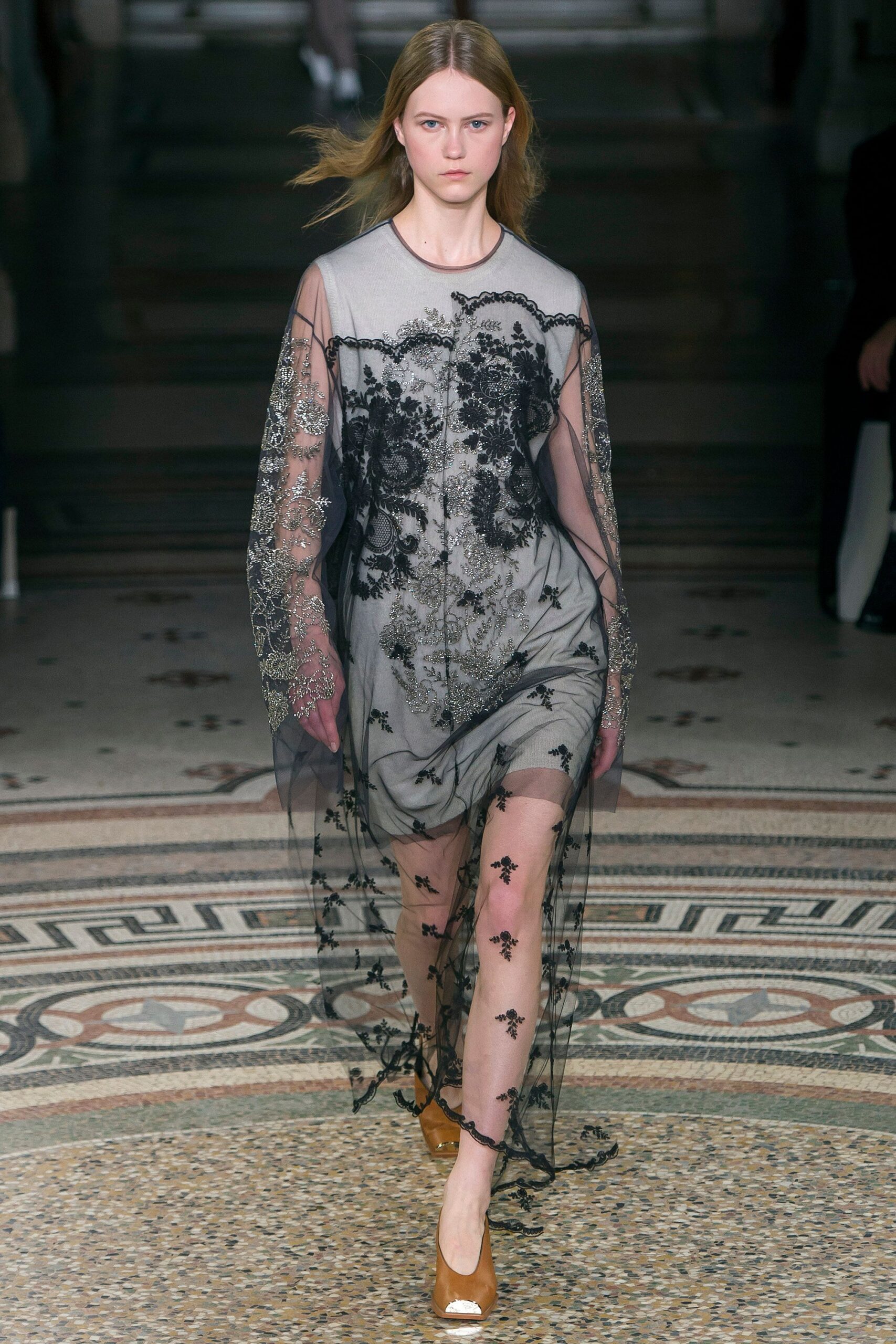 Stella McCartney F/W 17 Look 16