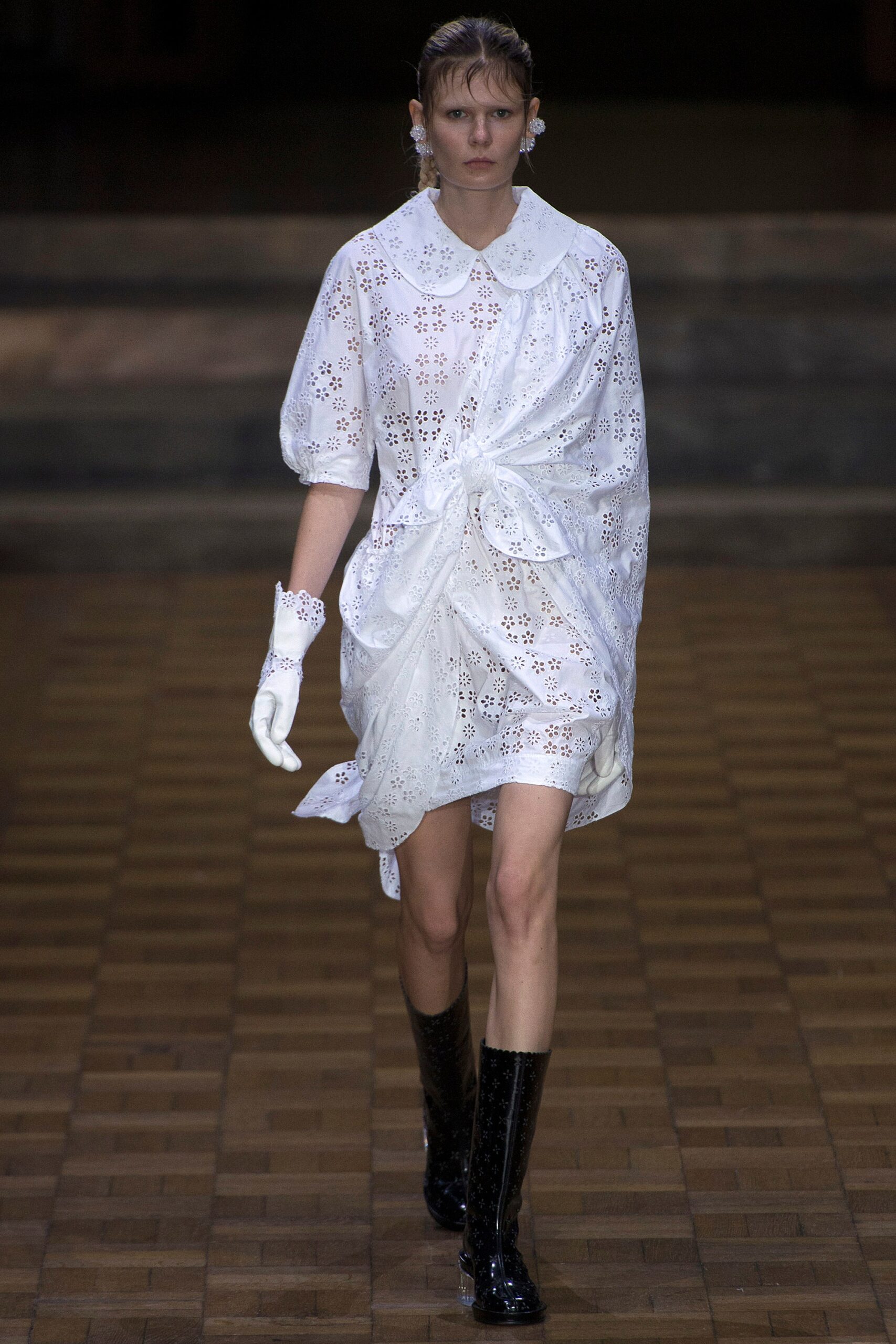 Simone Rocha S/S 17 Look 3
