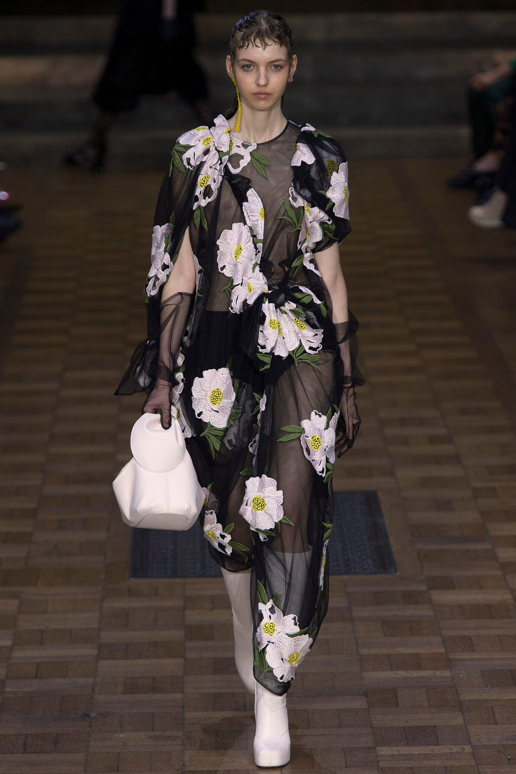 Simone Rocha S/S 17 Look 15