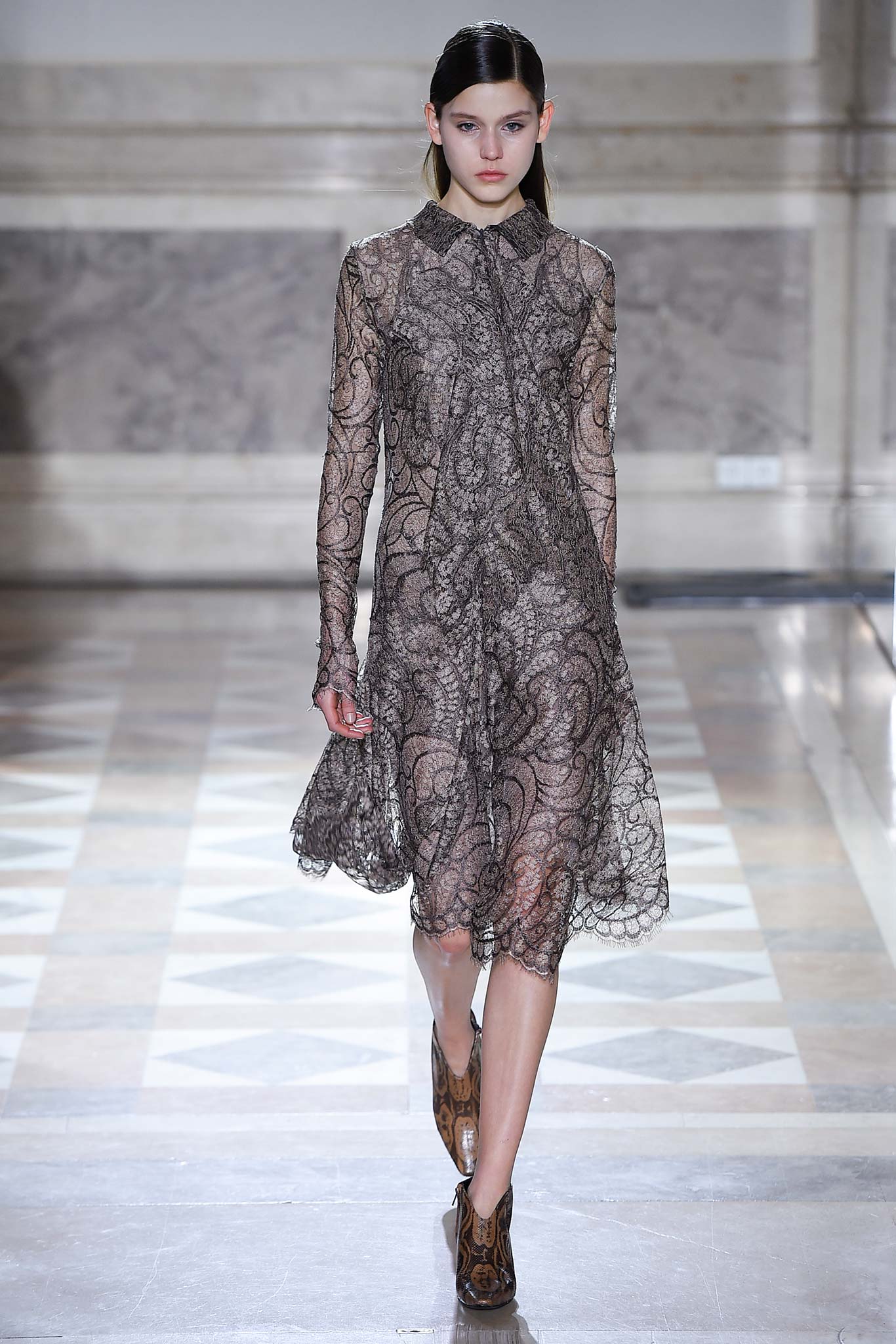 Sharon Wauchob F/W 15 Look 14
