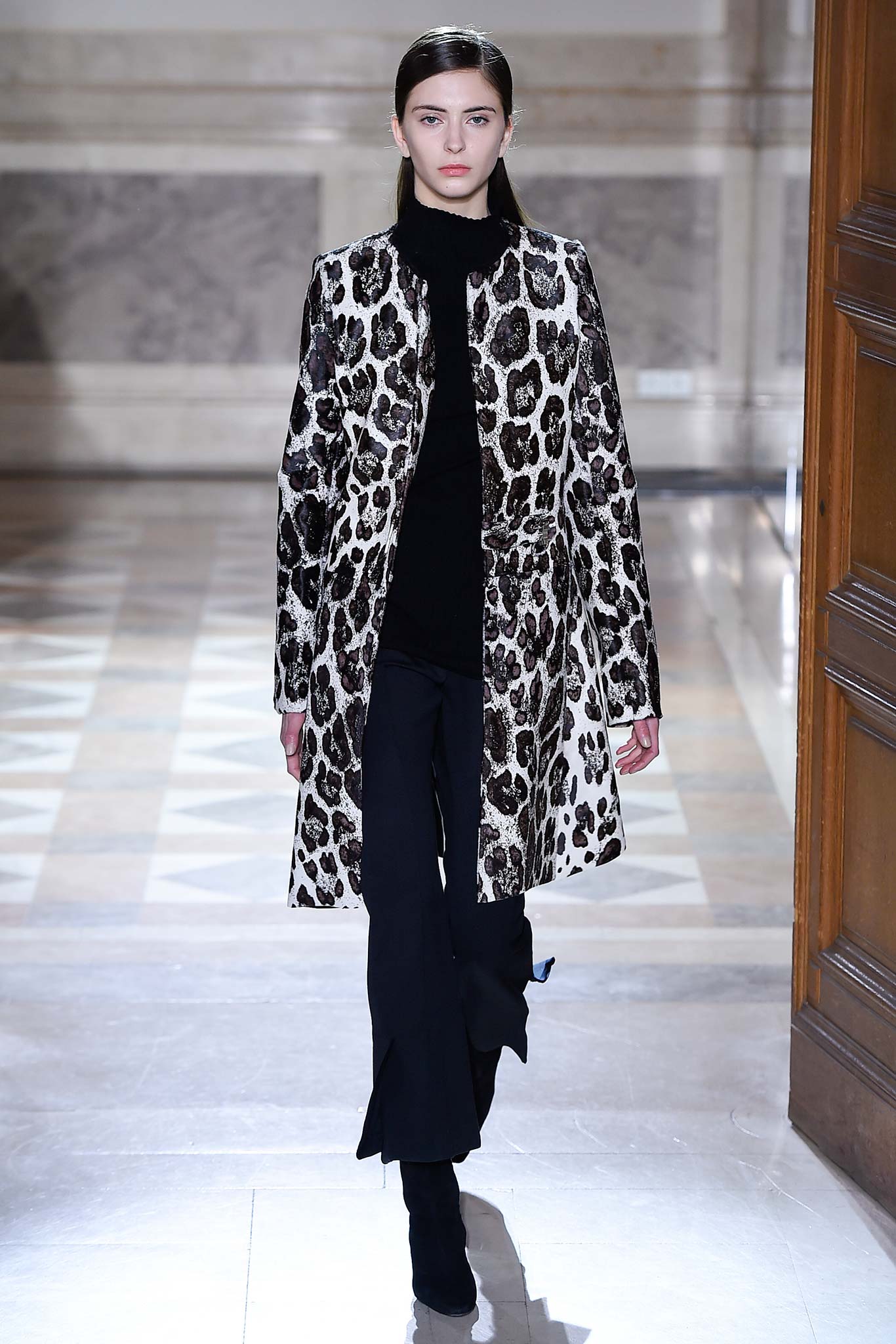 Sharon Wauchob F/W 15 Look 18