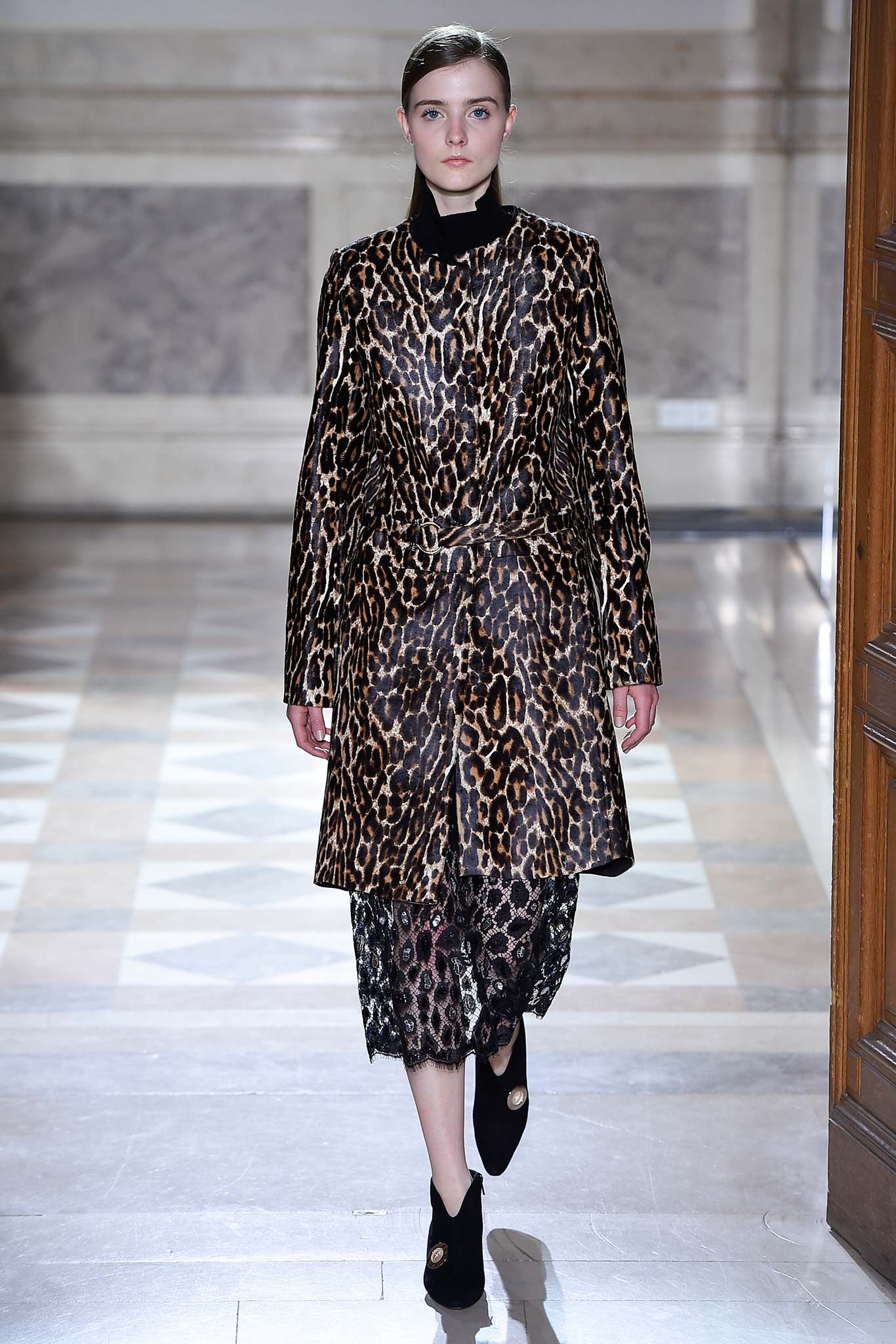 Sharon Wauchob F/W 15 Look 20
