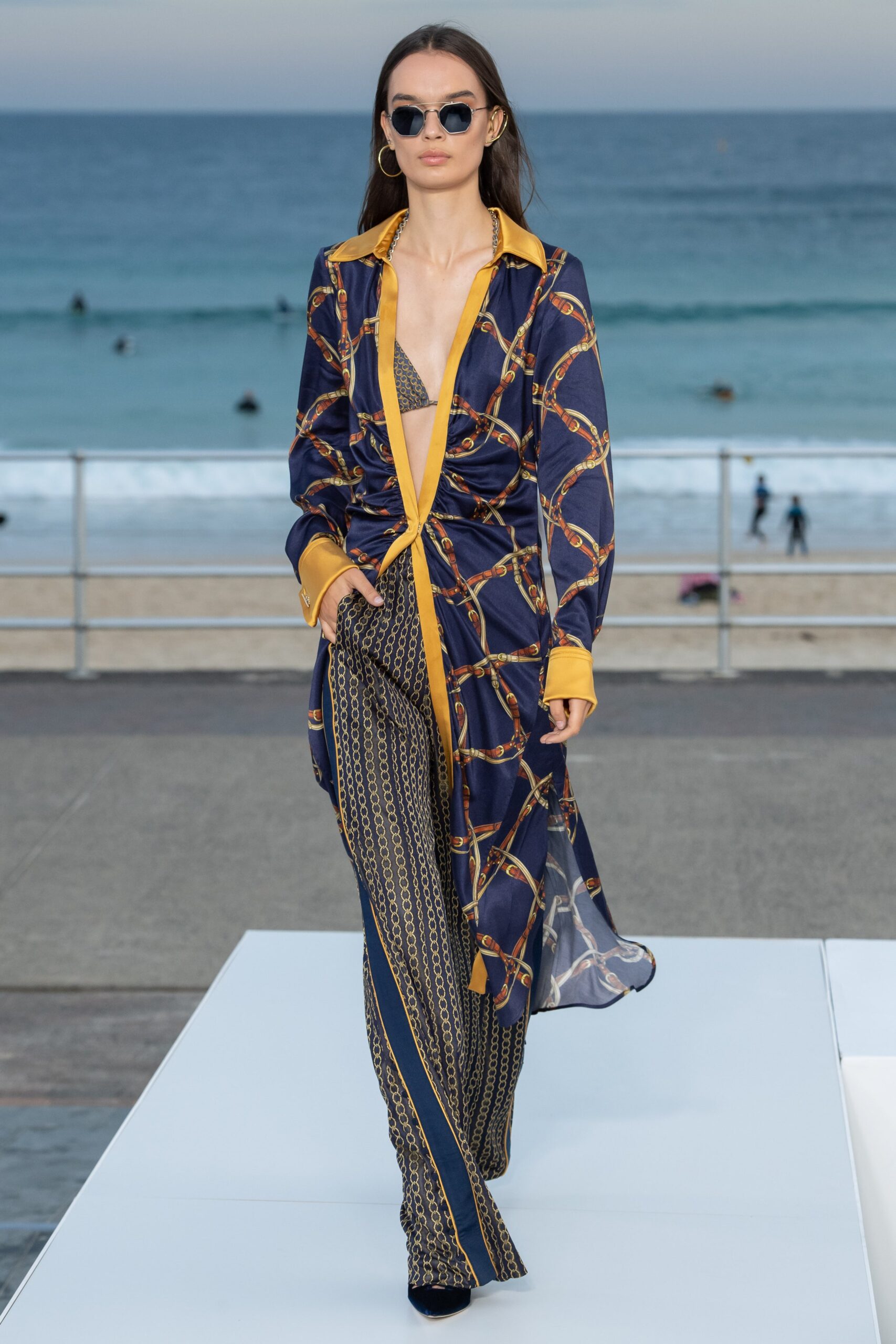 Simkhai Australia Resort 20 Look 12
