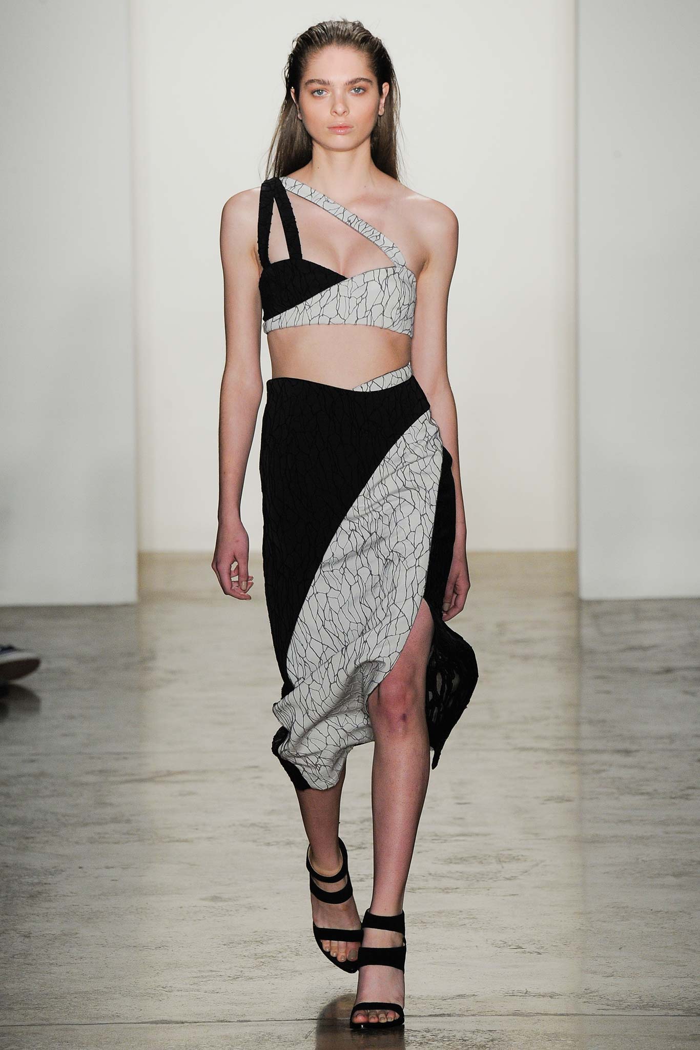 Simkhai F/W 15 Look 14