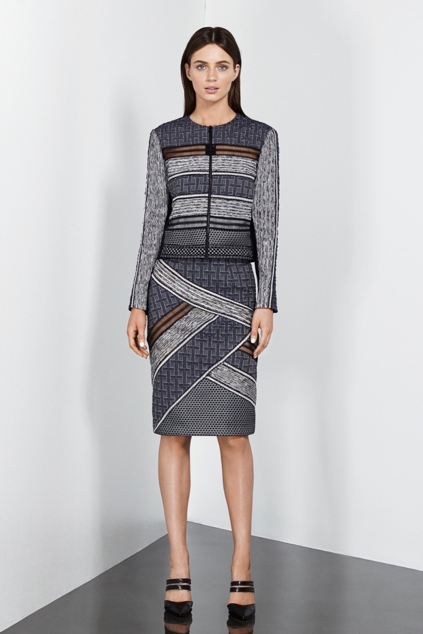 Simkhai Resort 16 Look 4