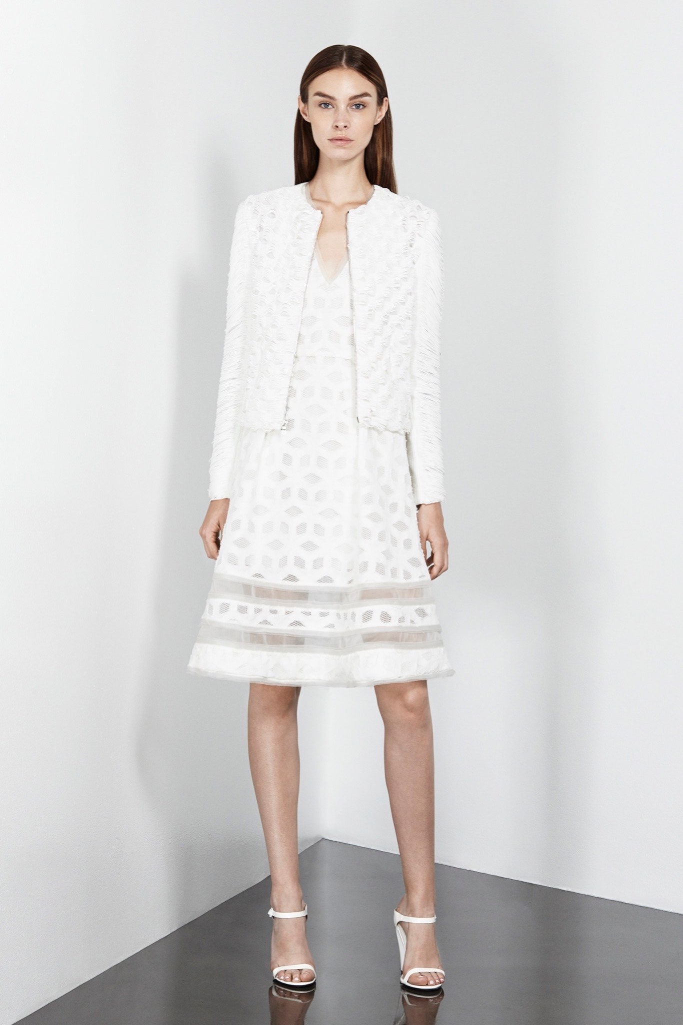 Simkhai Resort 16 Look 13