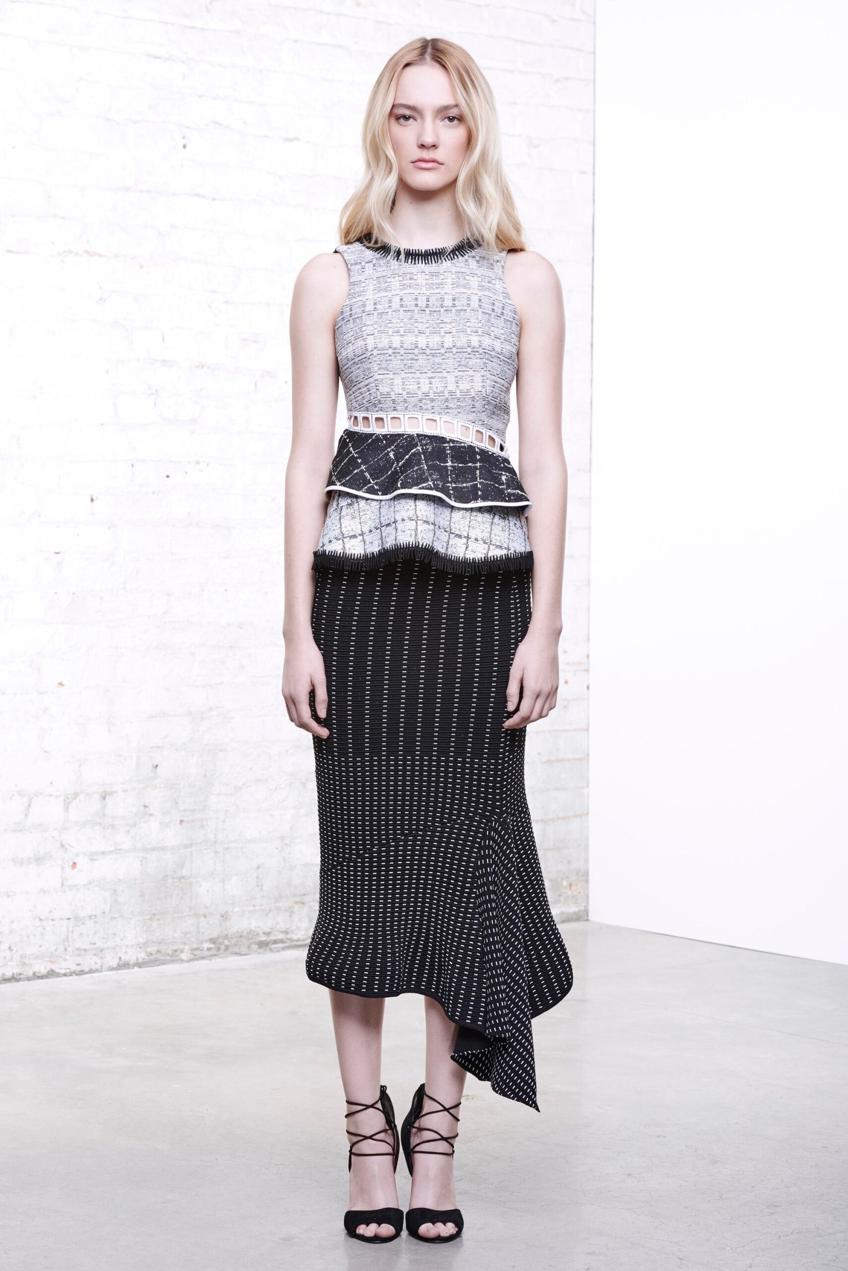 Simkhai F/W 16 Look 5