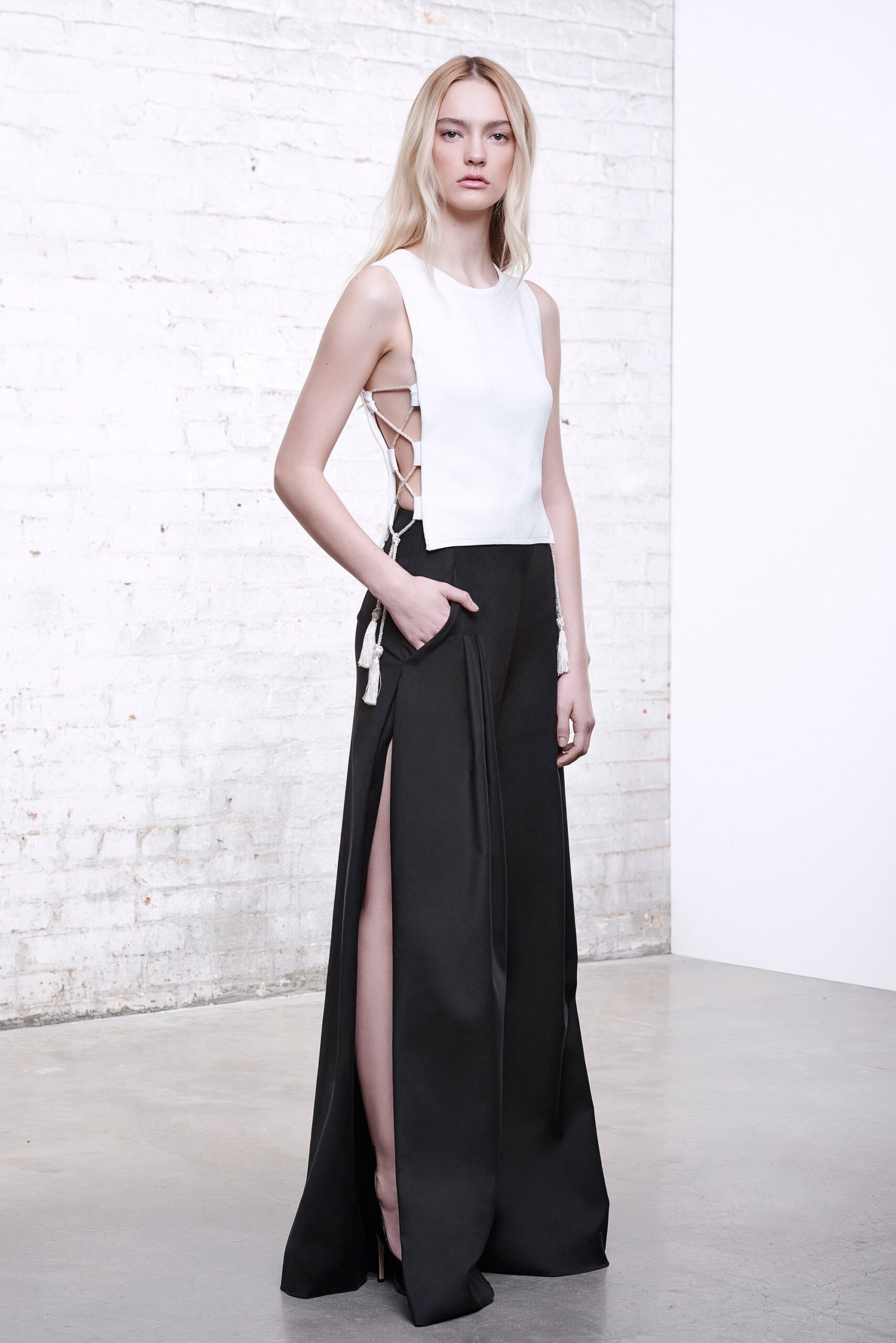 Simkhai F/W 16 Look 20