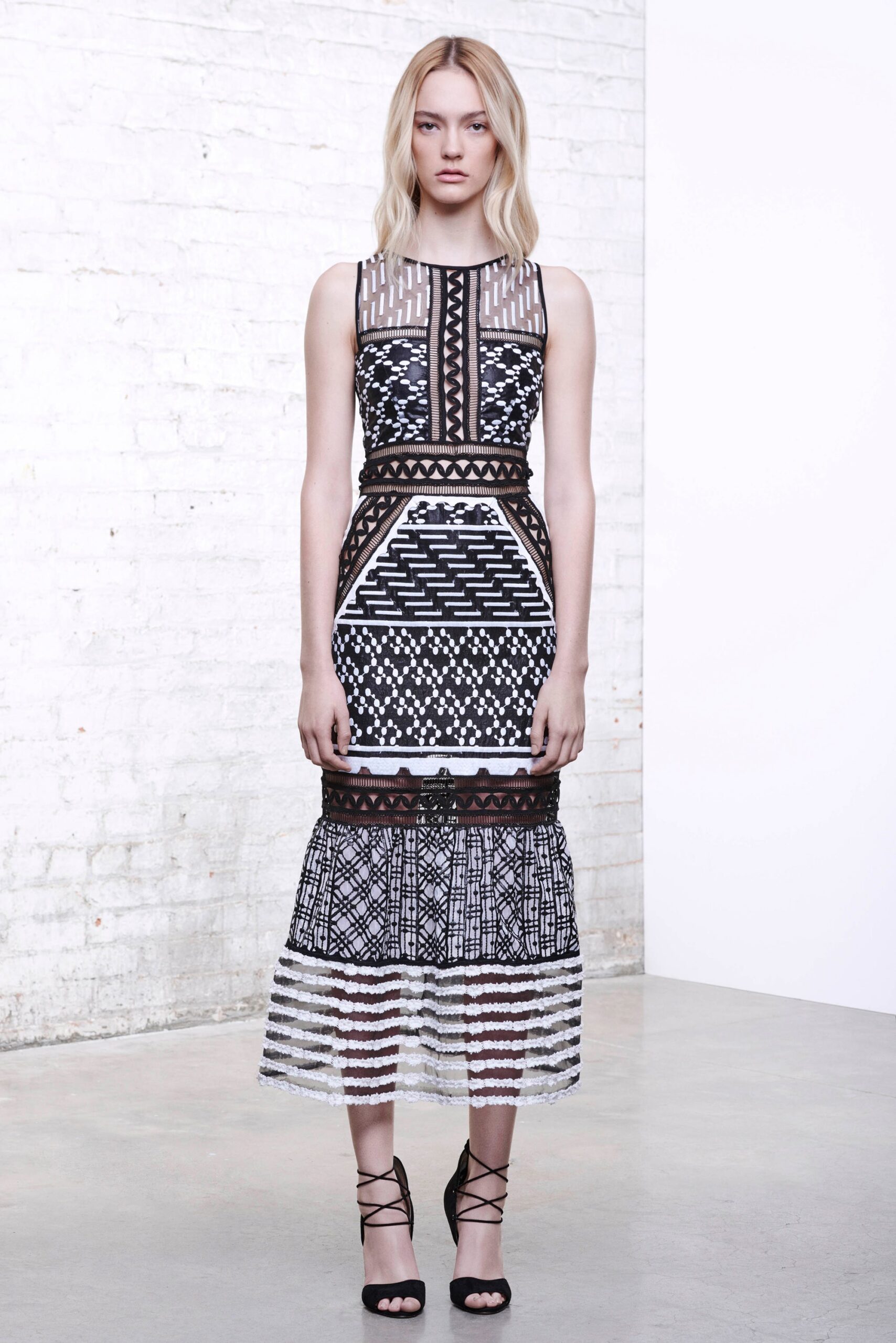 Simkhai F/W 16 Look 23