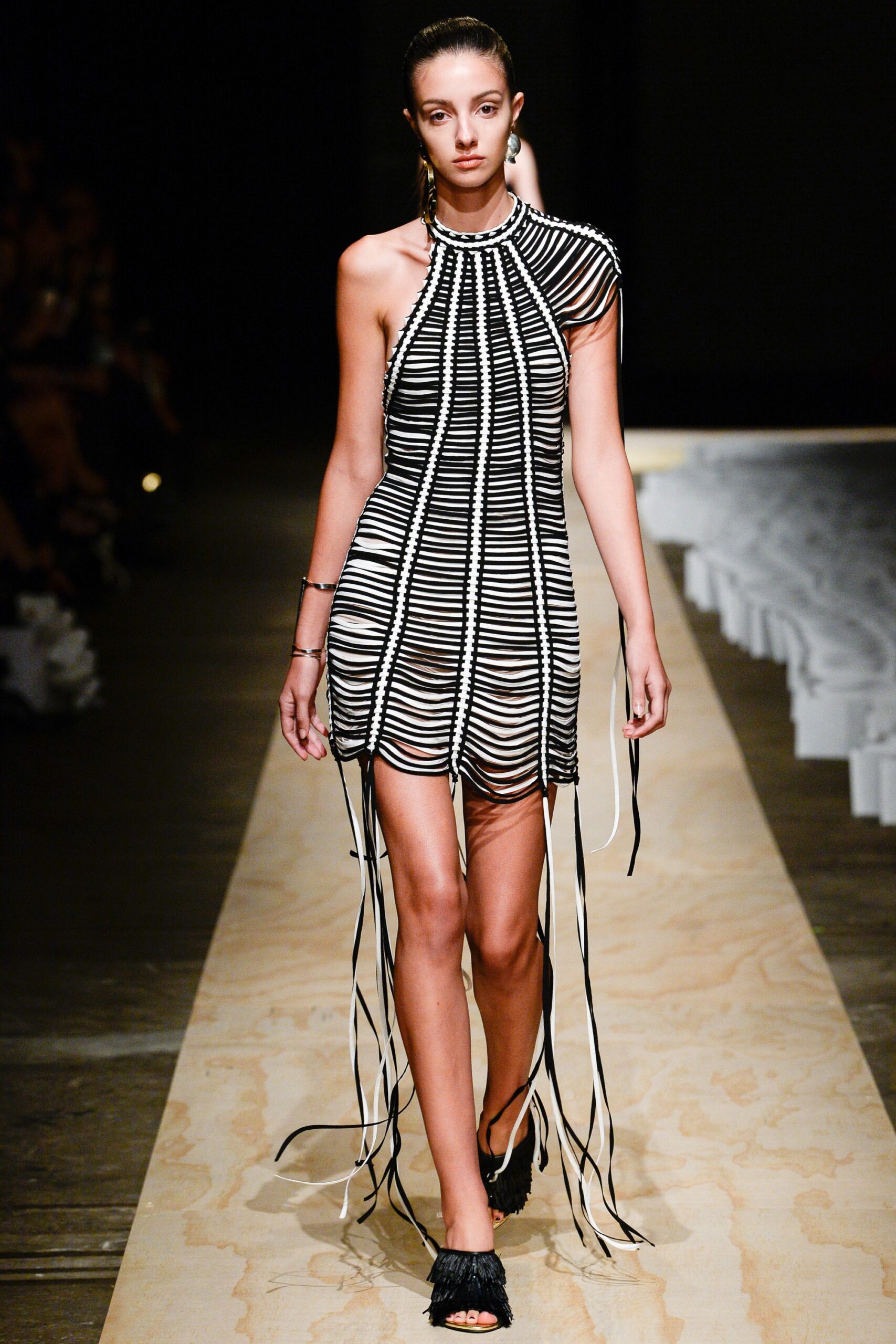 Sass & Bide Australia Resort 18 Look 7