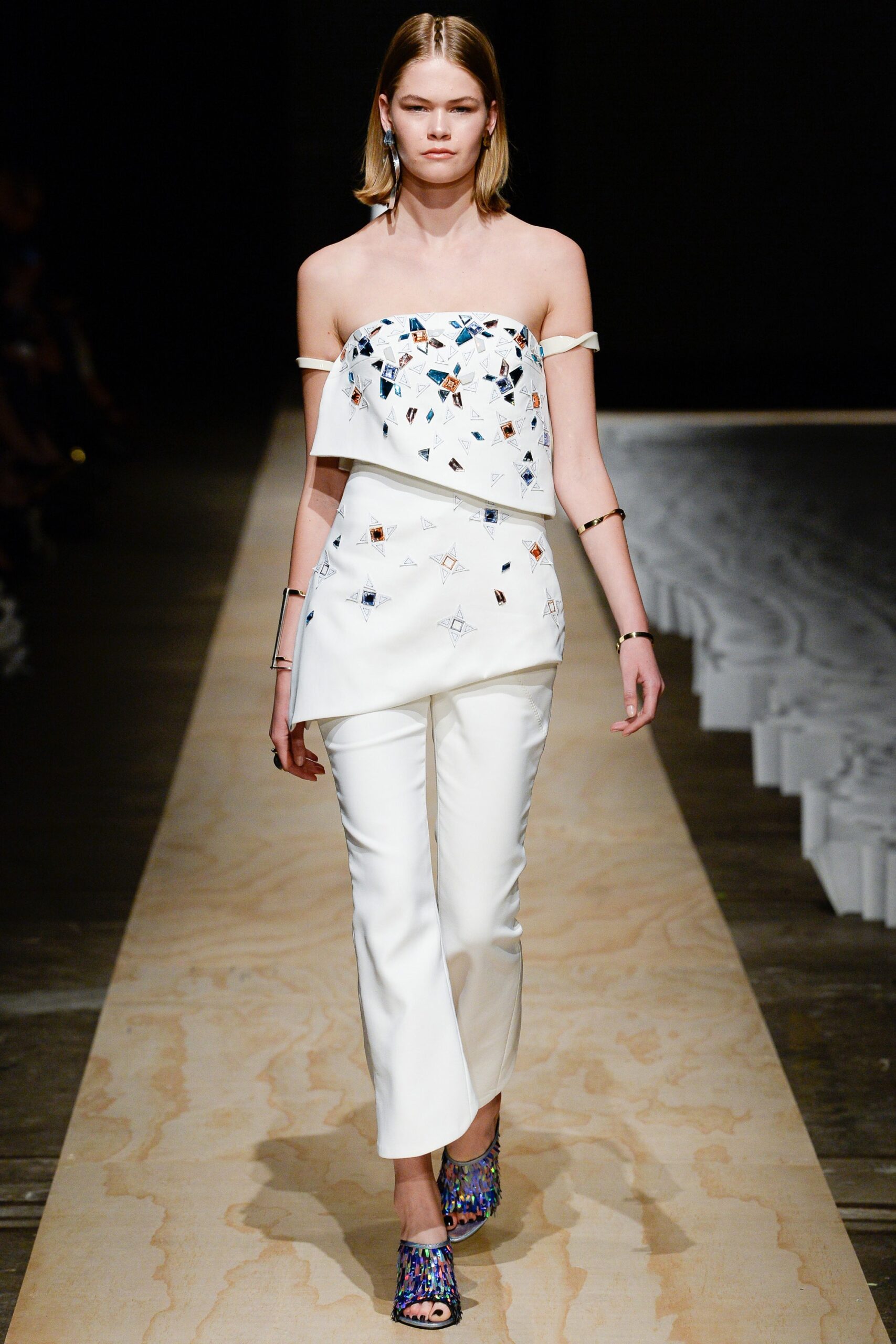 Sass & Bide Australia Resort 18 Look 27