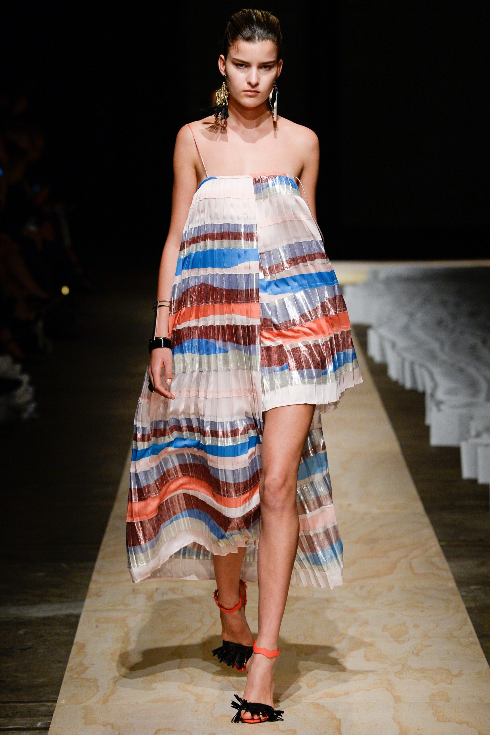 Sass & Bide Australia Resort 18 Look 32