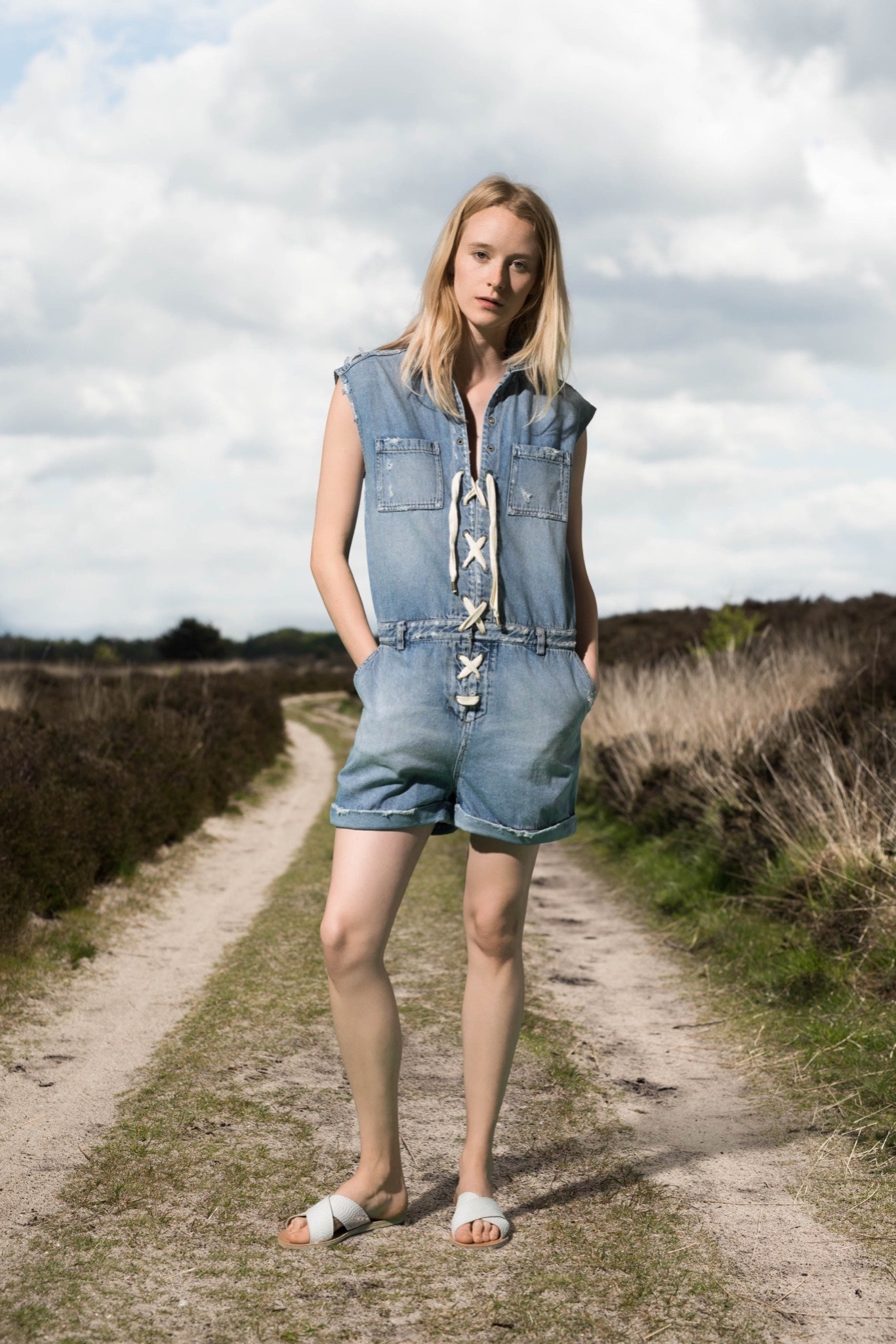 Sea Resort 16 Look 14