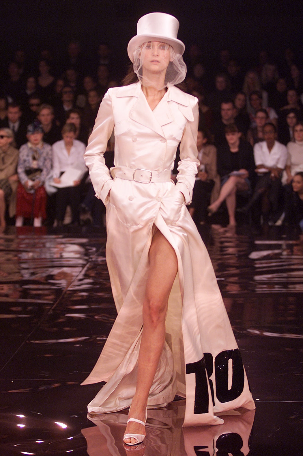 Stella McCartney S/S 02 Look 44
