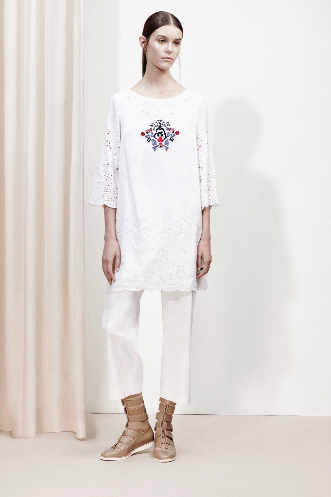 Suno Resort 16 Look 10