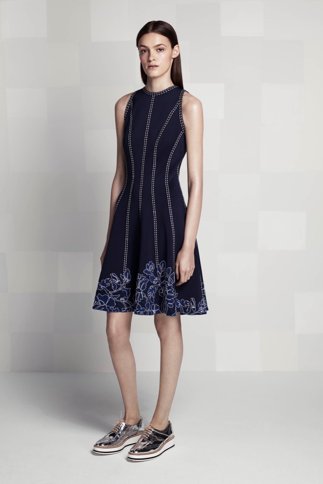 Tadashi Shoji Resort 16 Look 2