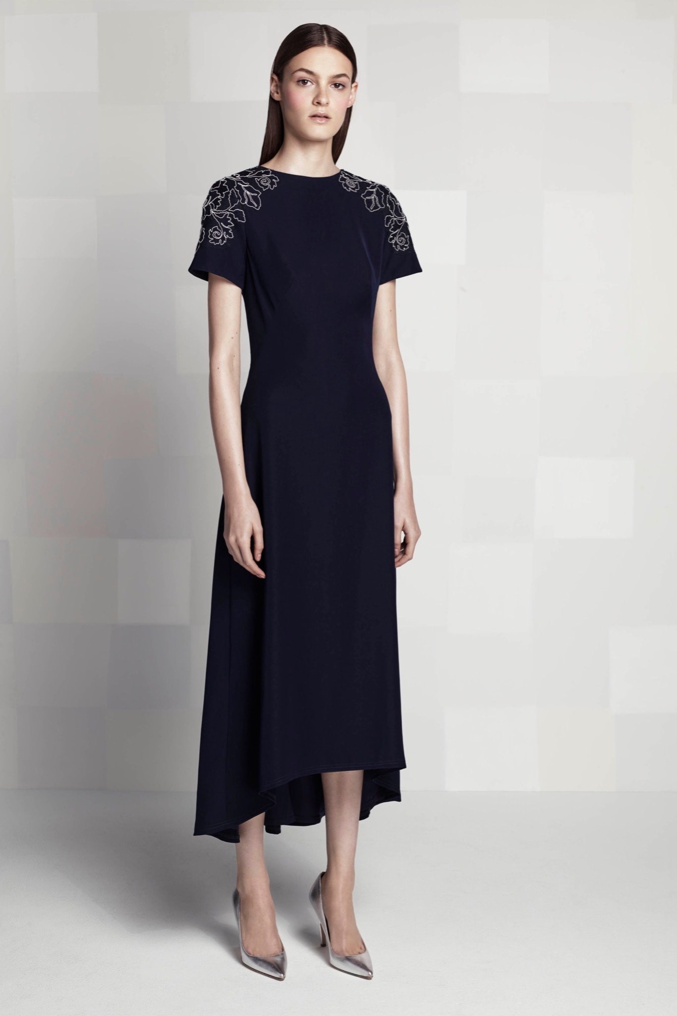 Tadashi Shoji Resort 16 Look 6