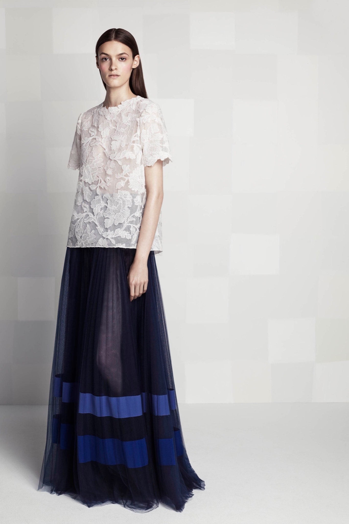 Tadashi Shoji Resort 16 Look 8
