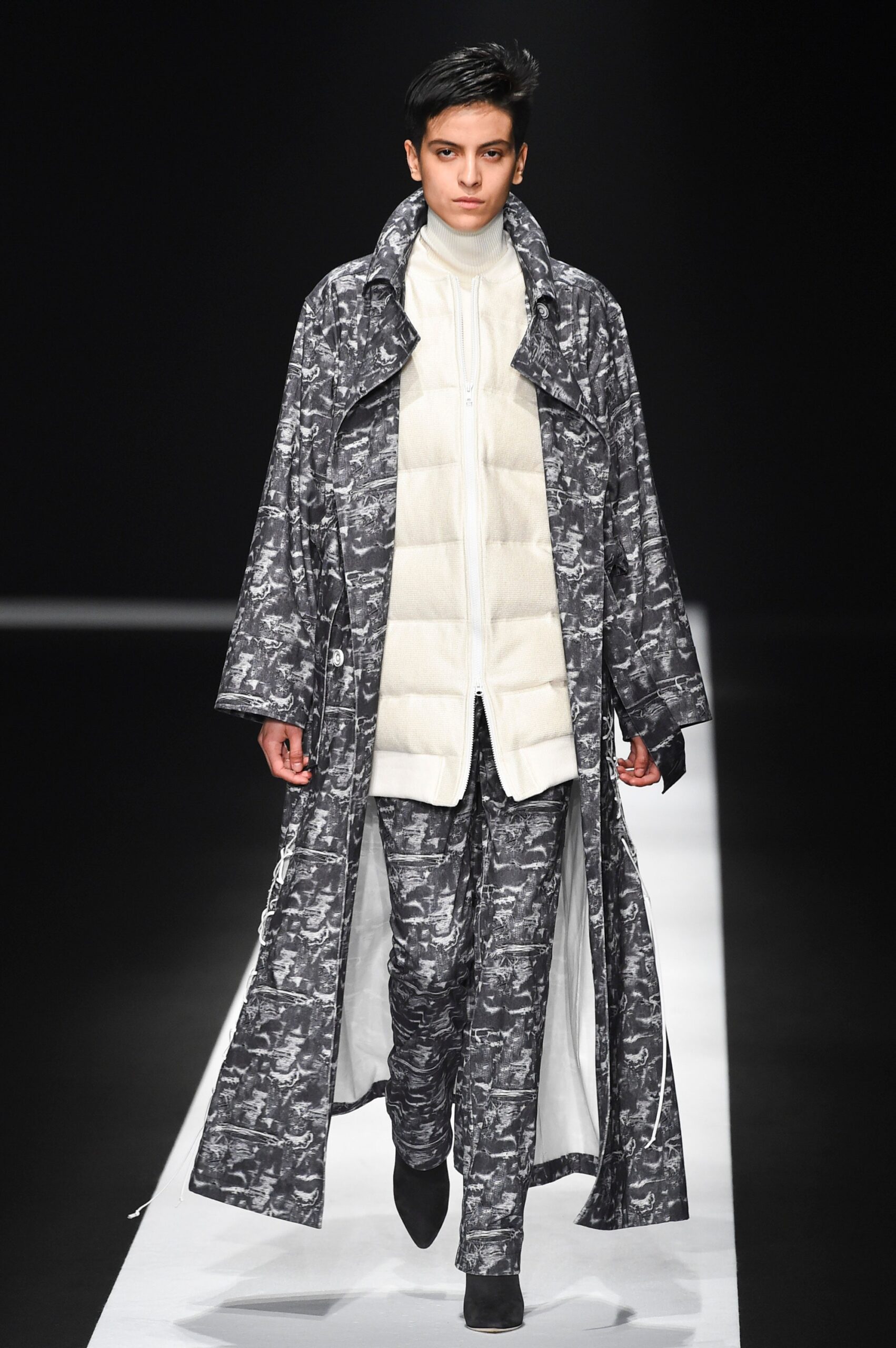 Tae Ashida Tokyo F/W 18 Look 7