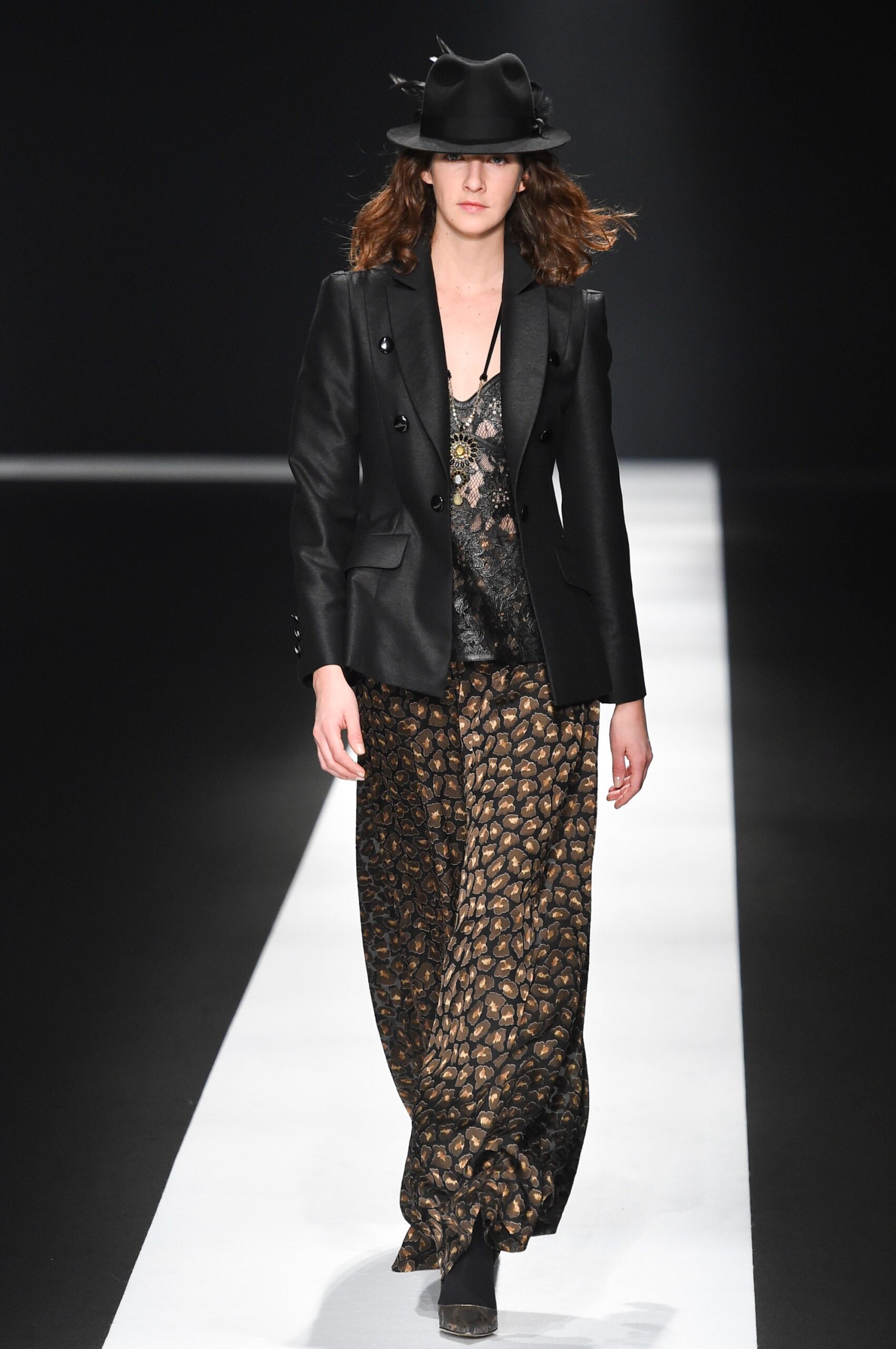 Tae Ashida Tokyo F/W 18 Look 25