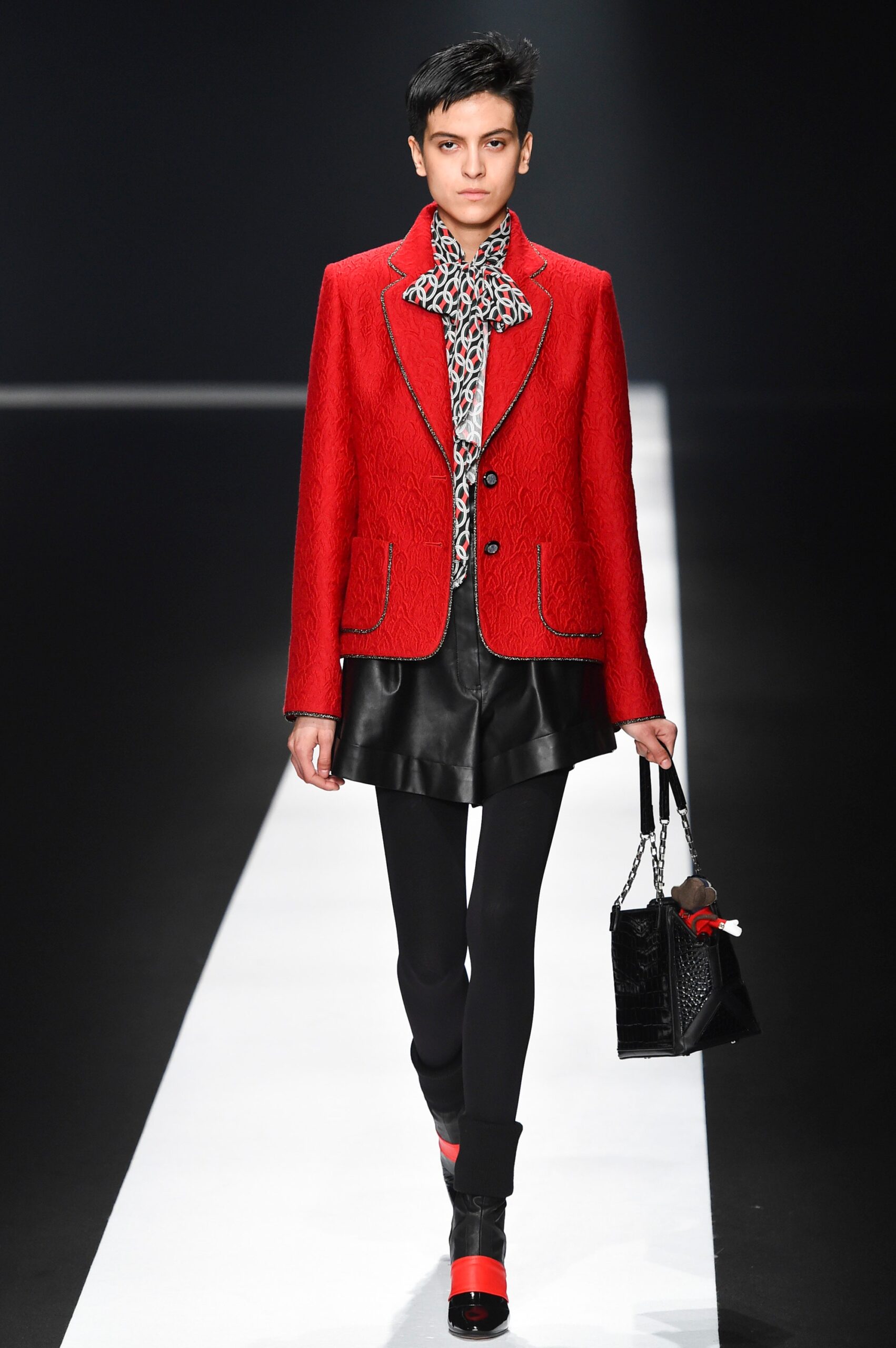 Tae Ashida Tokyo F/W 18 Look 44