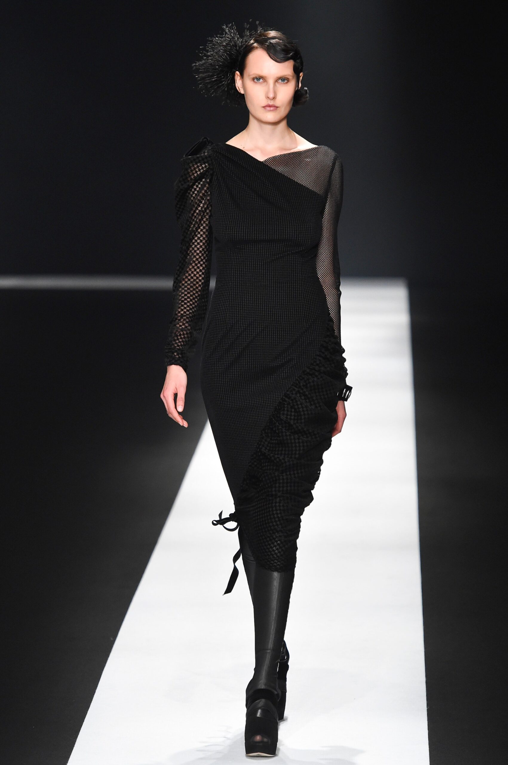 Tae Ashida Tokyo F/W 18 Look 53
