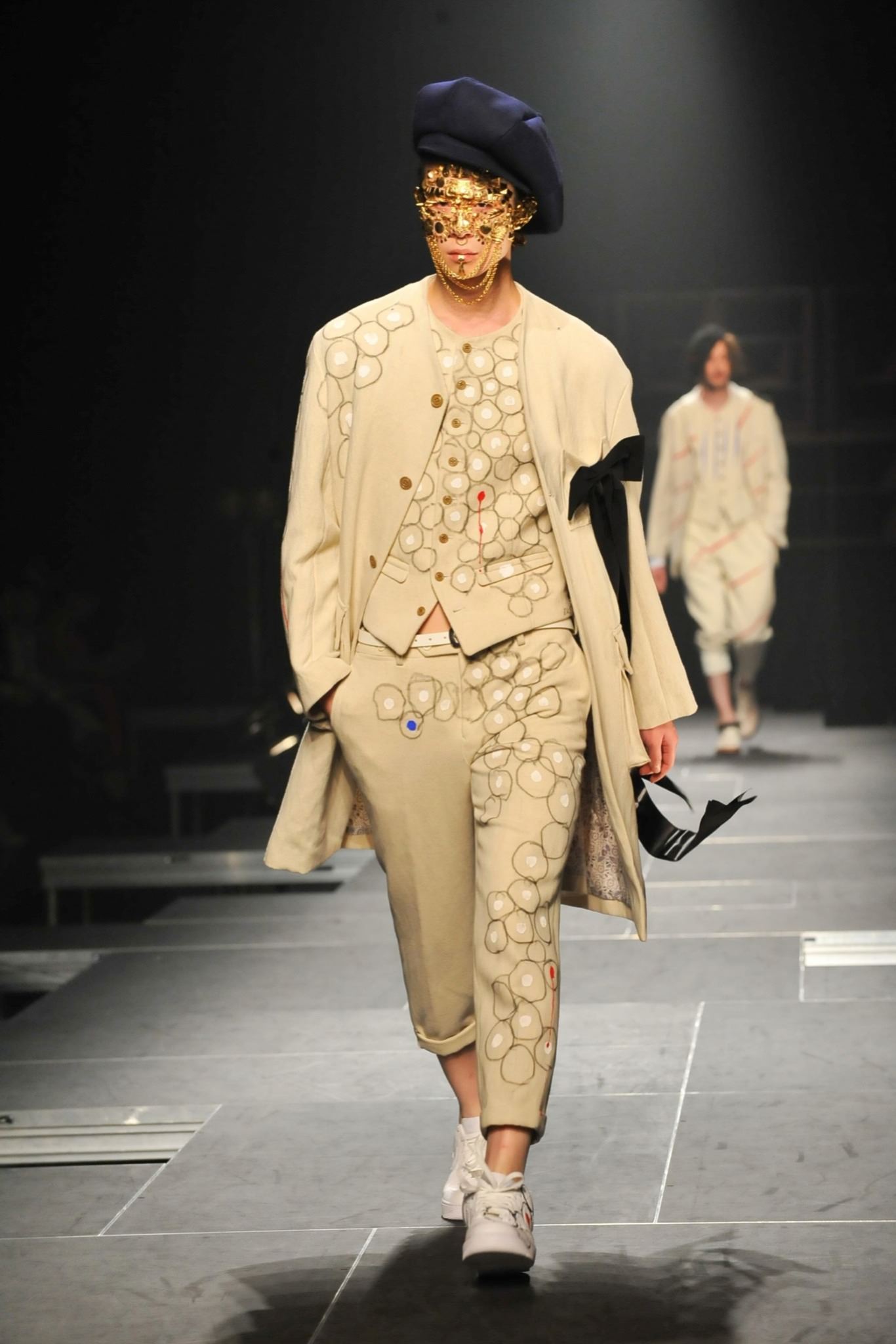 Takeo Kikuchi Tokyo F/W 15 Look 8