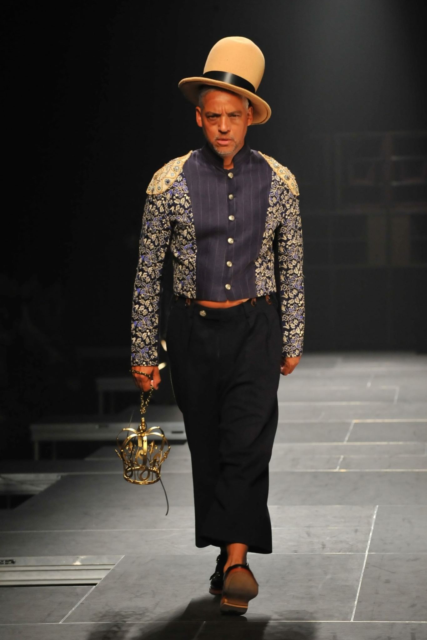 Takeo Kikuchi Tokyo F/W 15 Look 27