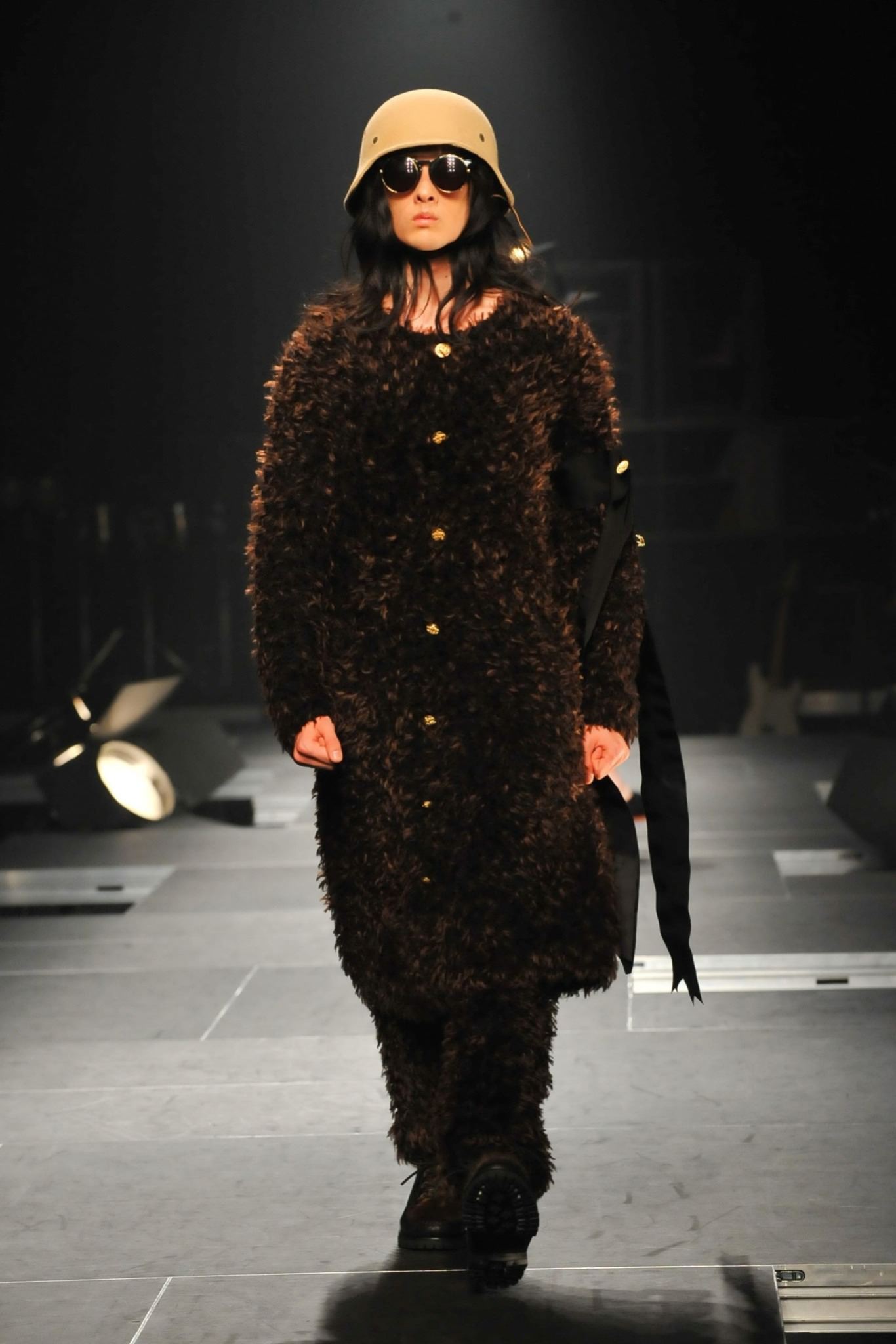 Takeo Kikuchi Tokyo F/W 15 Look 30