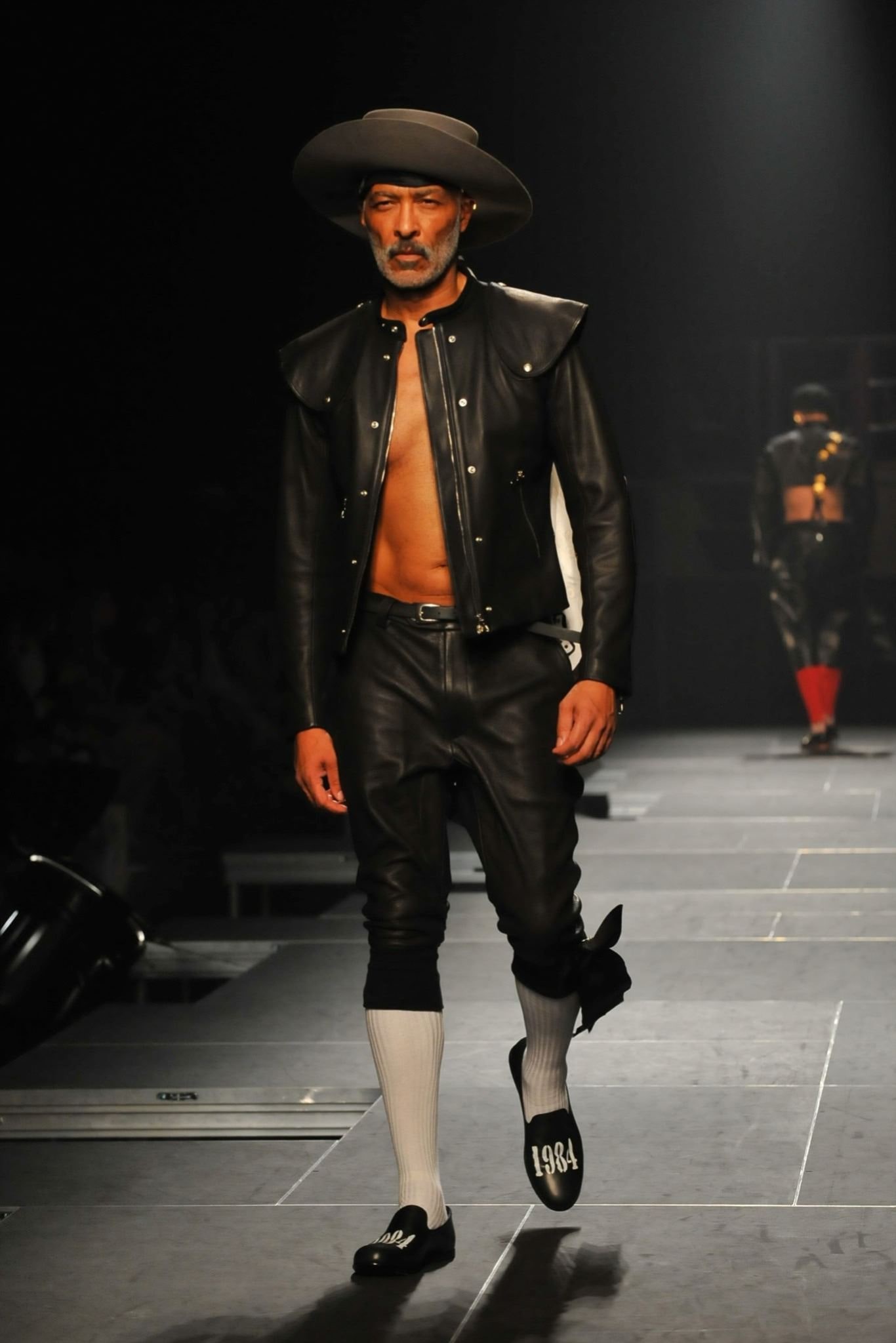 Takeo Kikuchi Tokyo F/W 15 Look 36