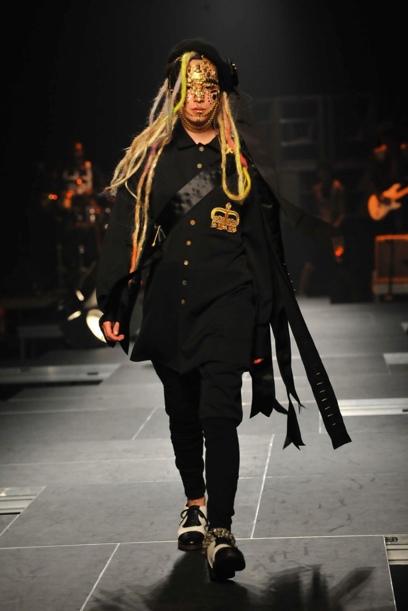 Takeo Kikuchi Tokyo F/W 15 Look 44