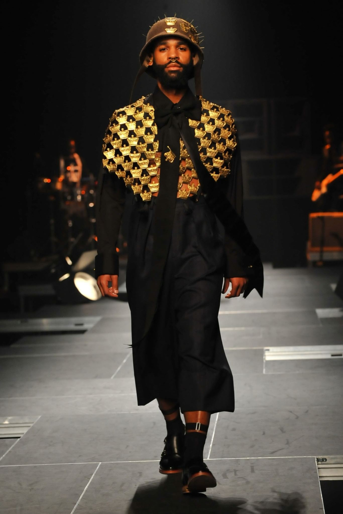 Takeo Kikuchi Tokyo F/W 15 Look 47
