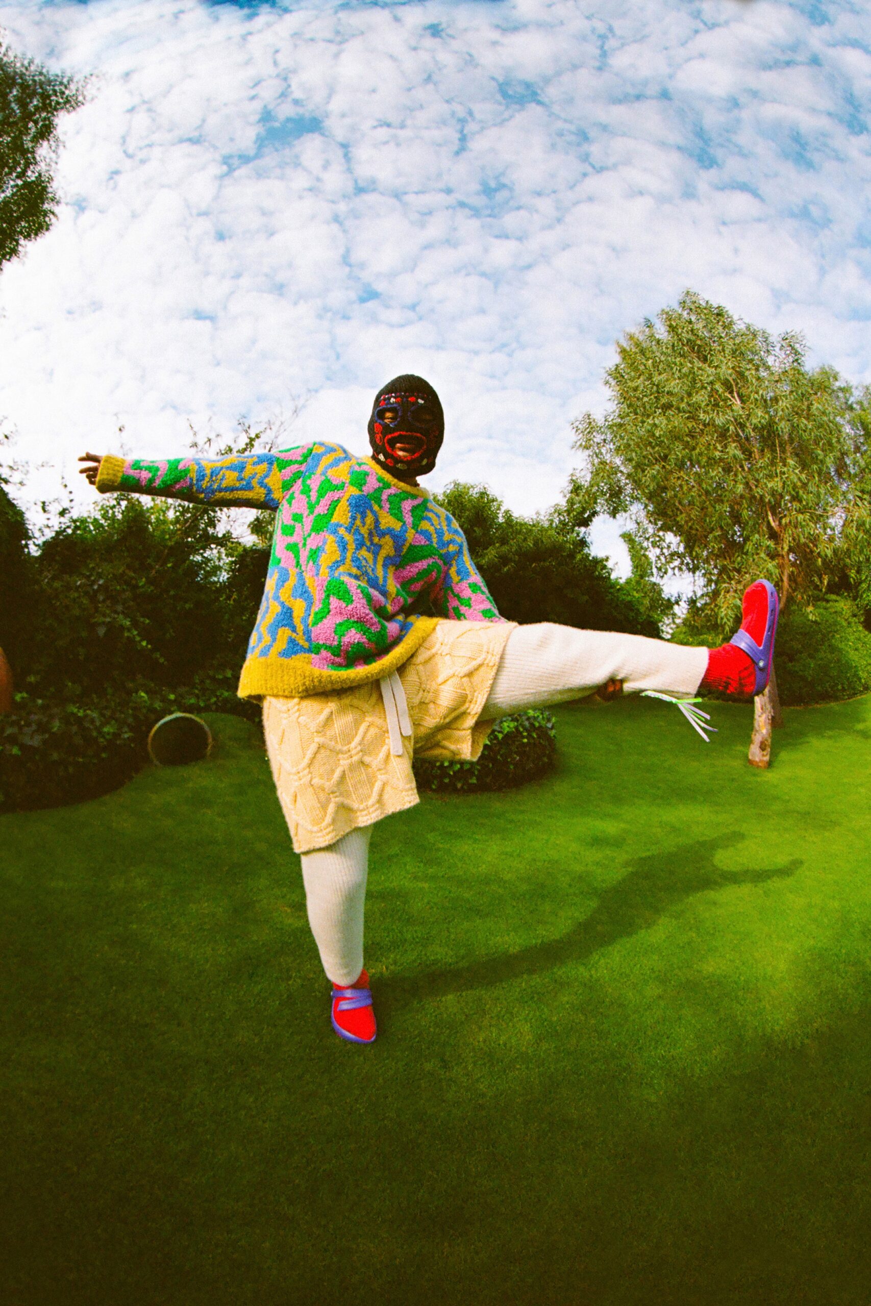The Elder Statesman Resort 22 Look 1