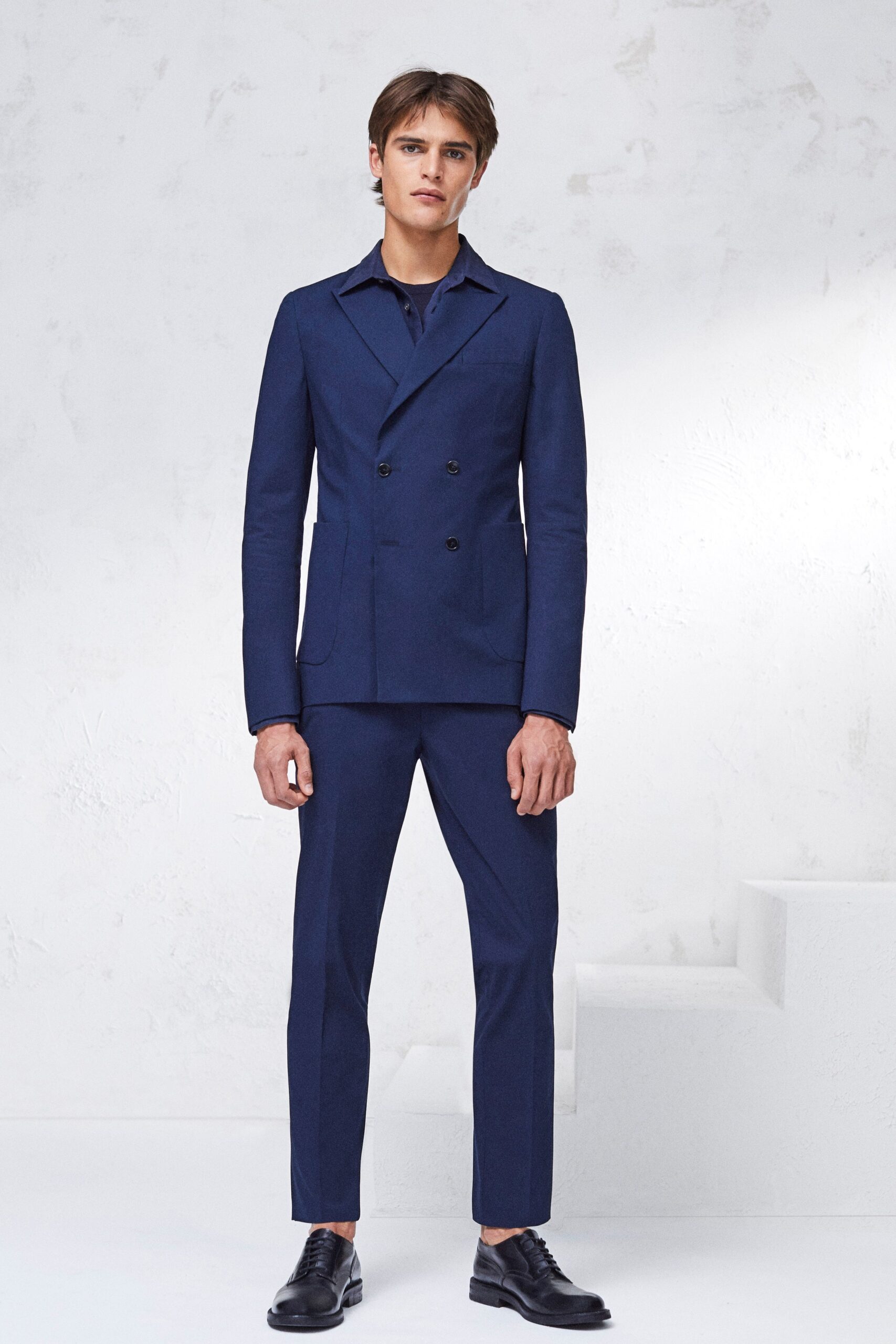 Theory S/S 20 Menswear Look 1