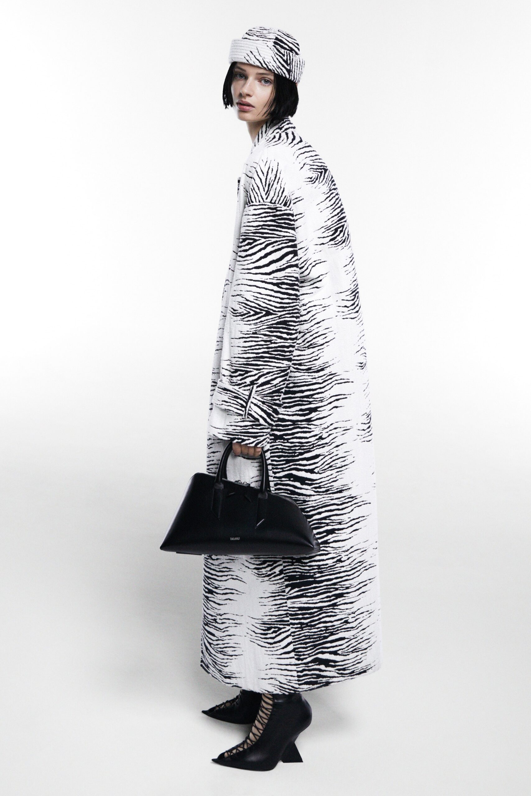 The Attico Resort 23 Look 1